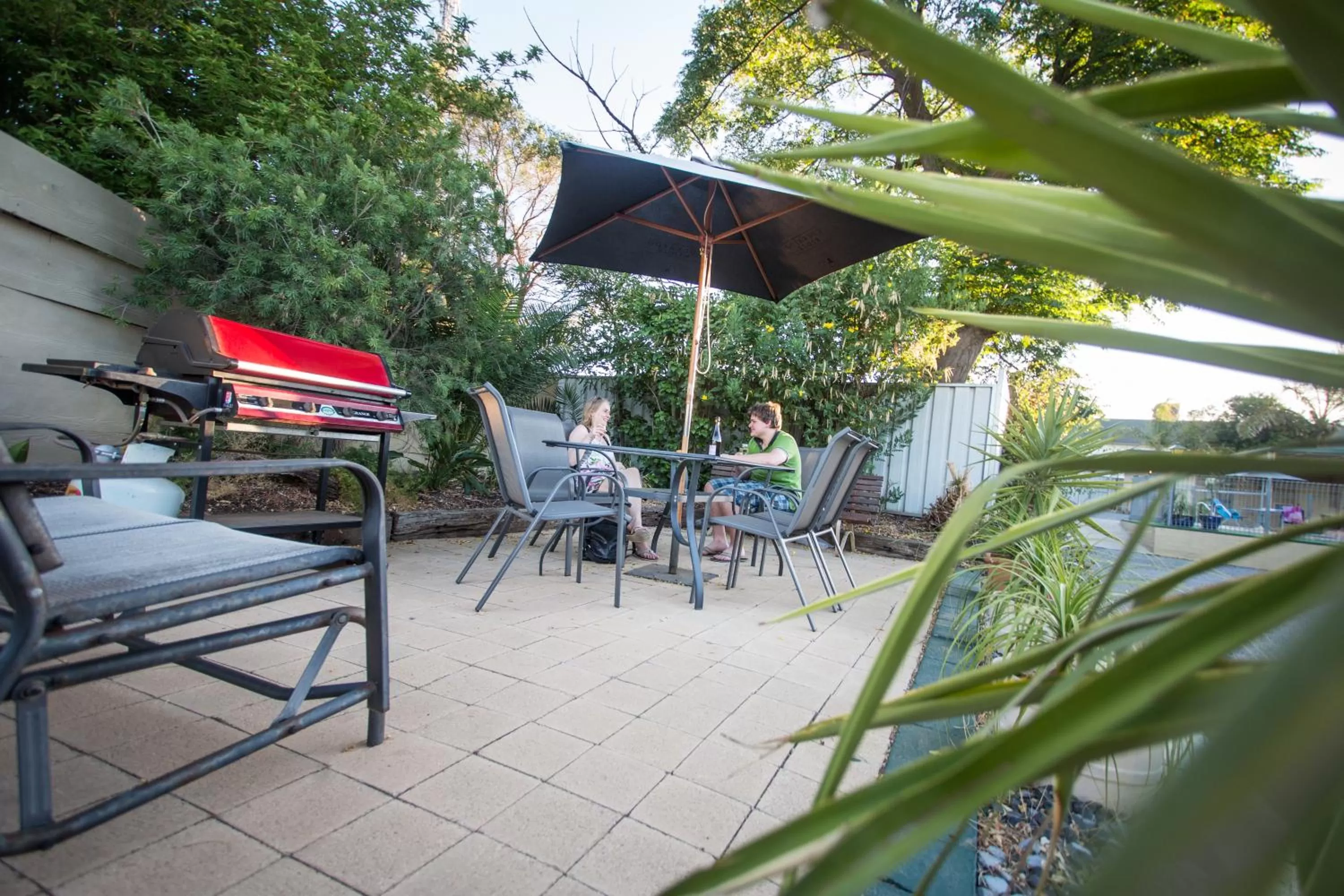 BBQ facilities in 7th Street Motel