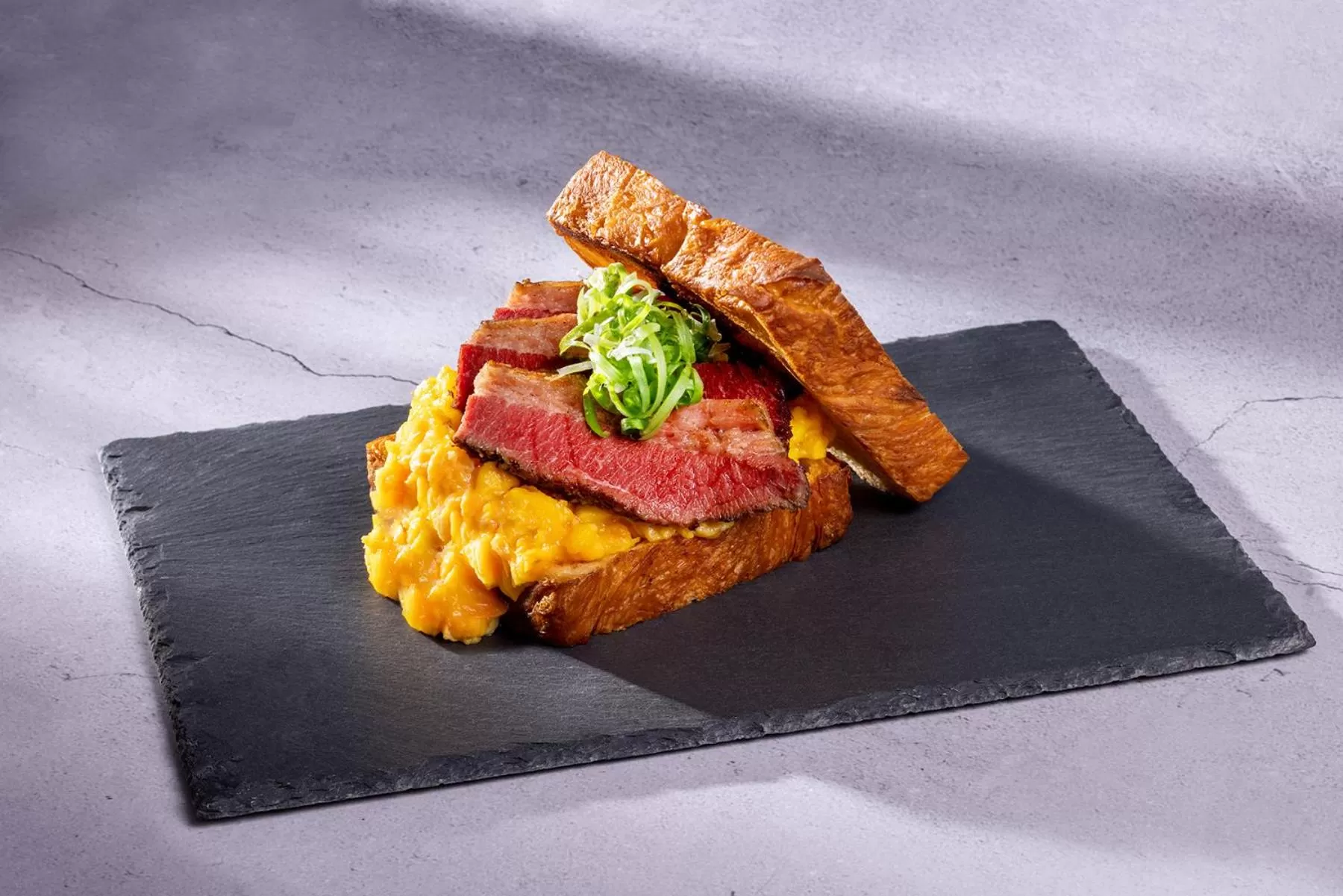 Restaurant/places to eat in One-Eight-One Hotel & Serviced Residences