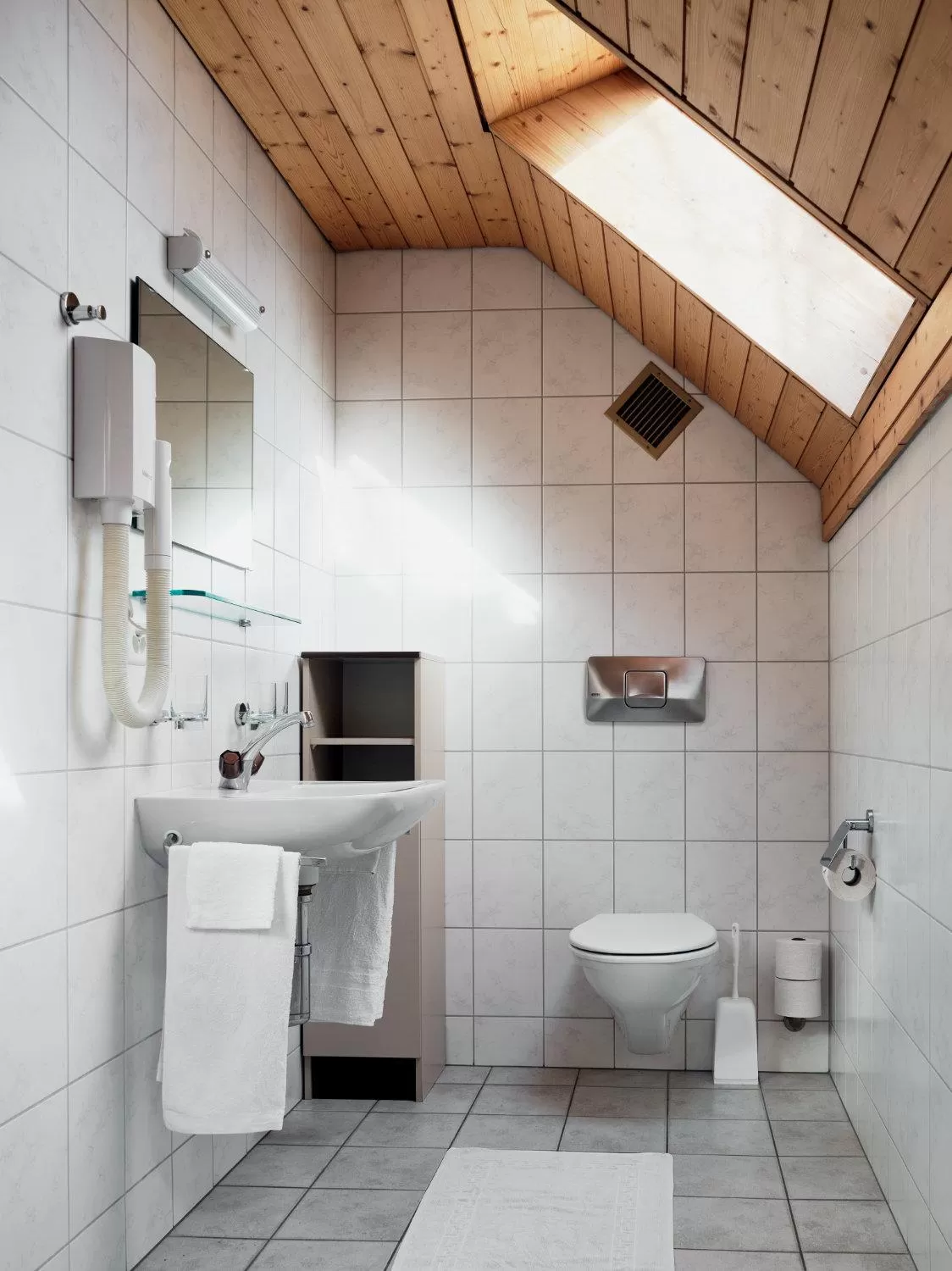 Bathroom in Gasthaus Hof