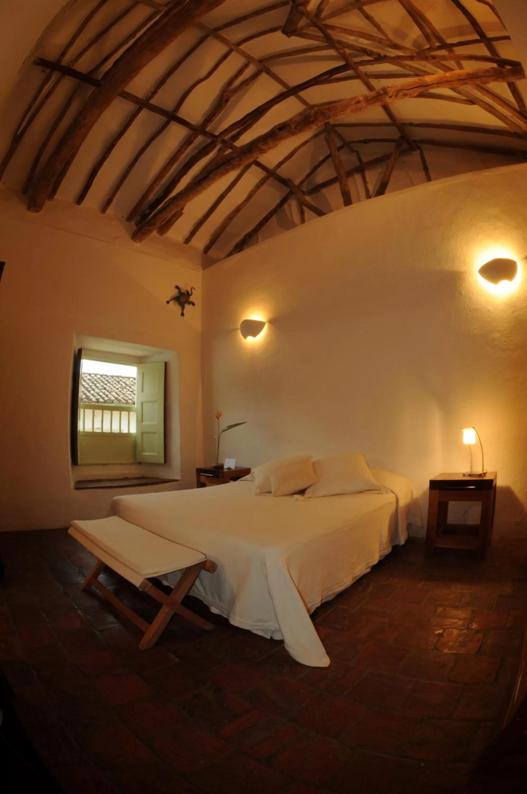 Day, Bed in La Nube Posada