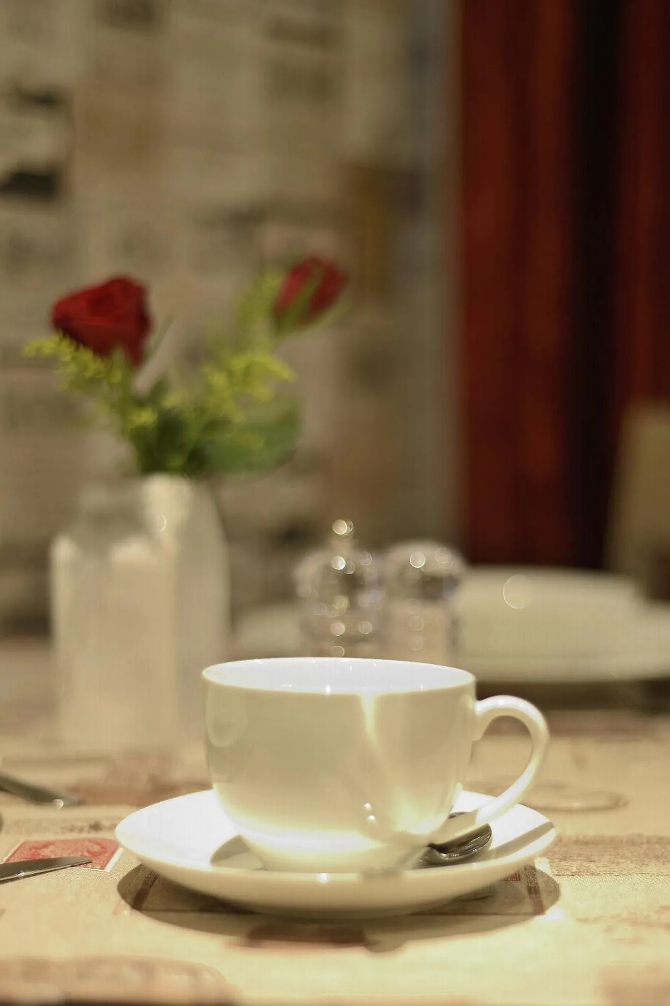 Food and drinks in Duke & Duchess Boutique Hotel