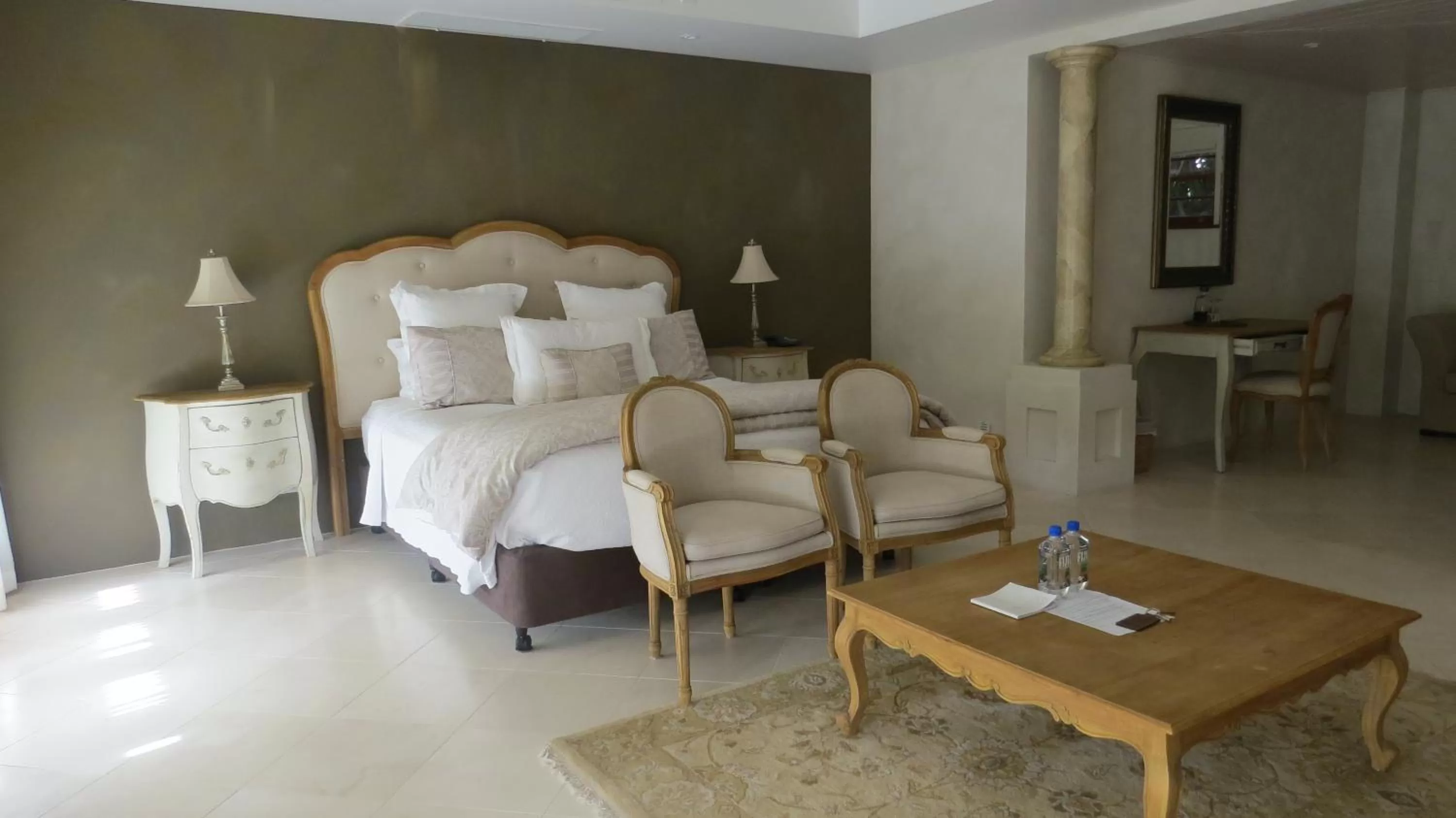 Photo of the whole room, Seating Area in Victoria's At Wategos