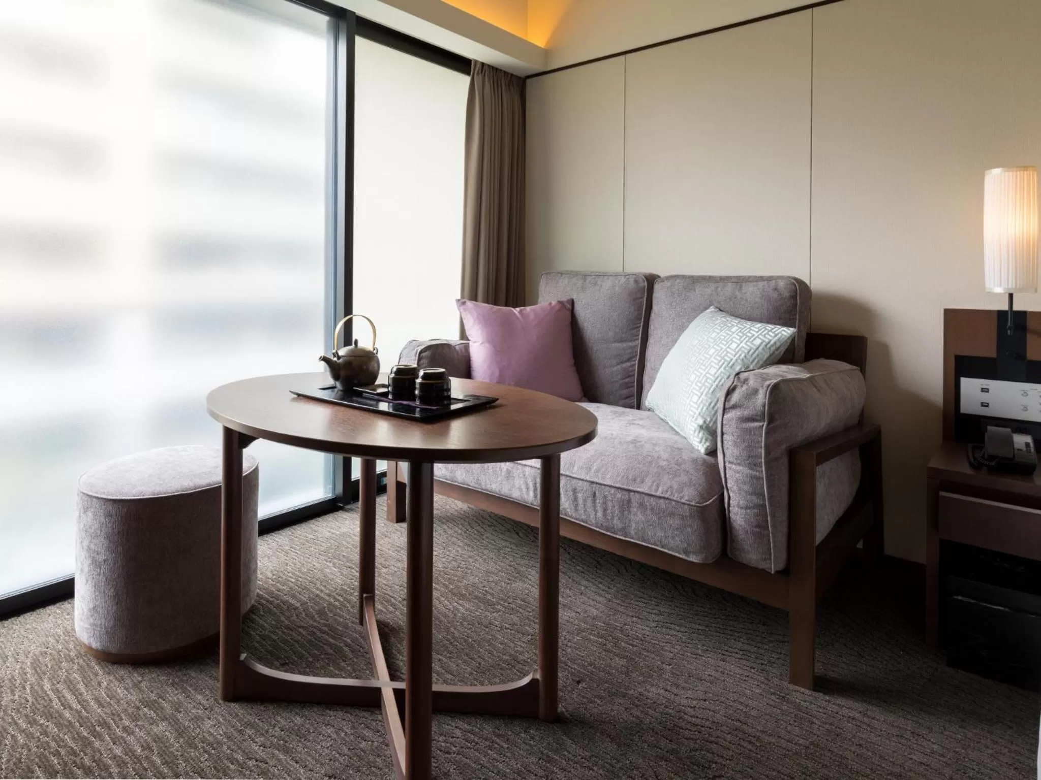 hair dresser in Solaria Nishitetsu Hotel Kyoto Premier