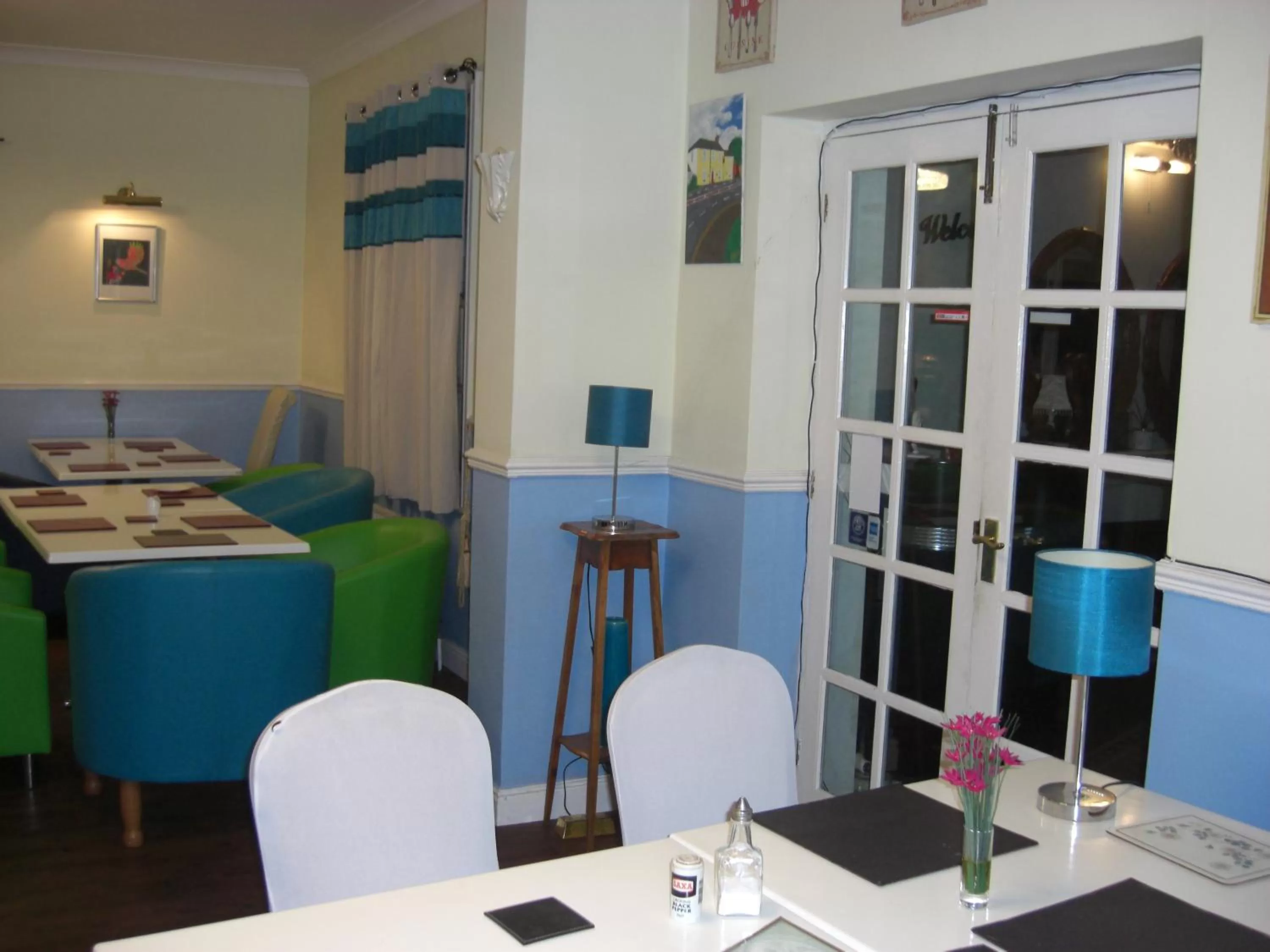 Restaurant/places to eat in Lynebank House Hotel, Bed & Breakfast