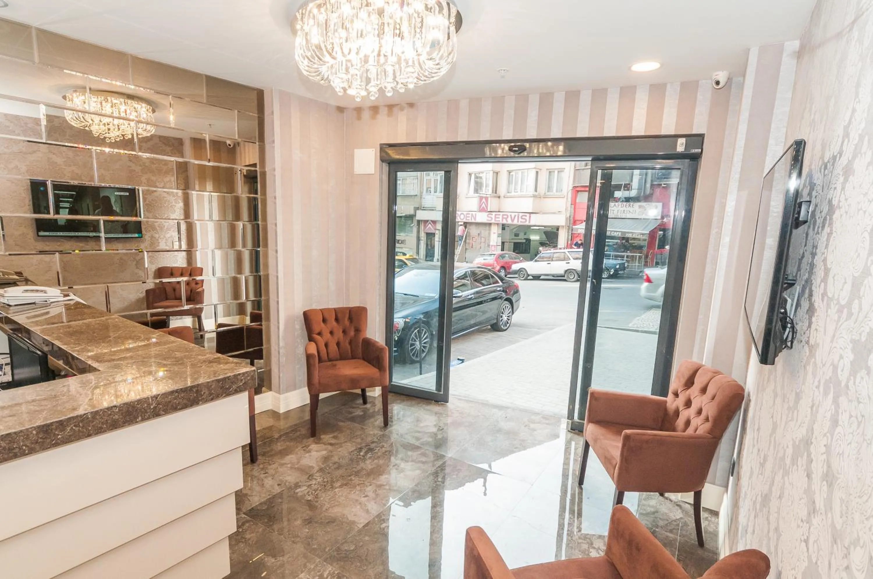 Lobby or reception in Park Grazza Hotel