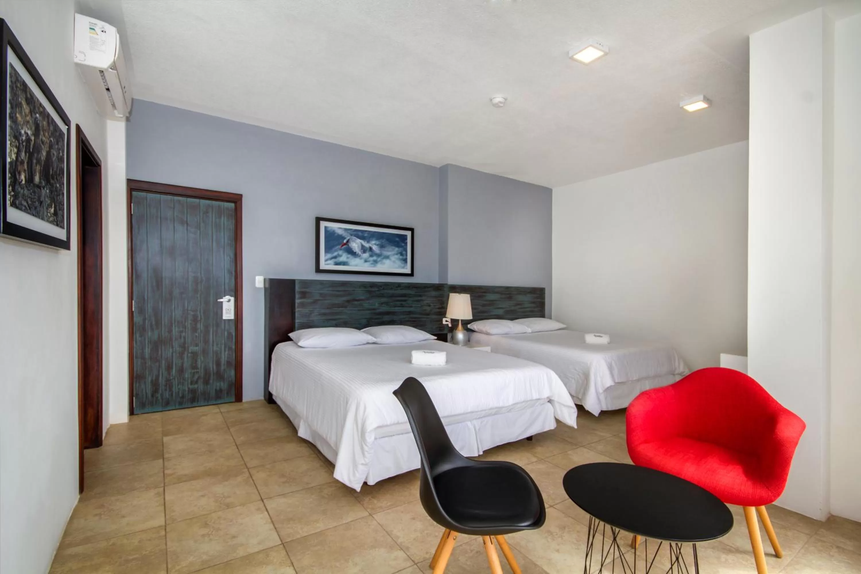 Beach, Bed in Hotel Volcano