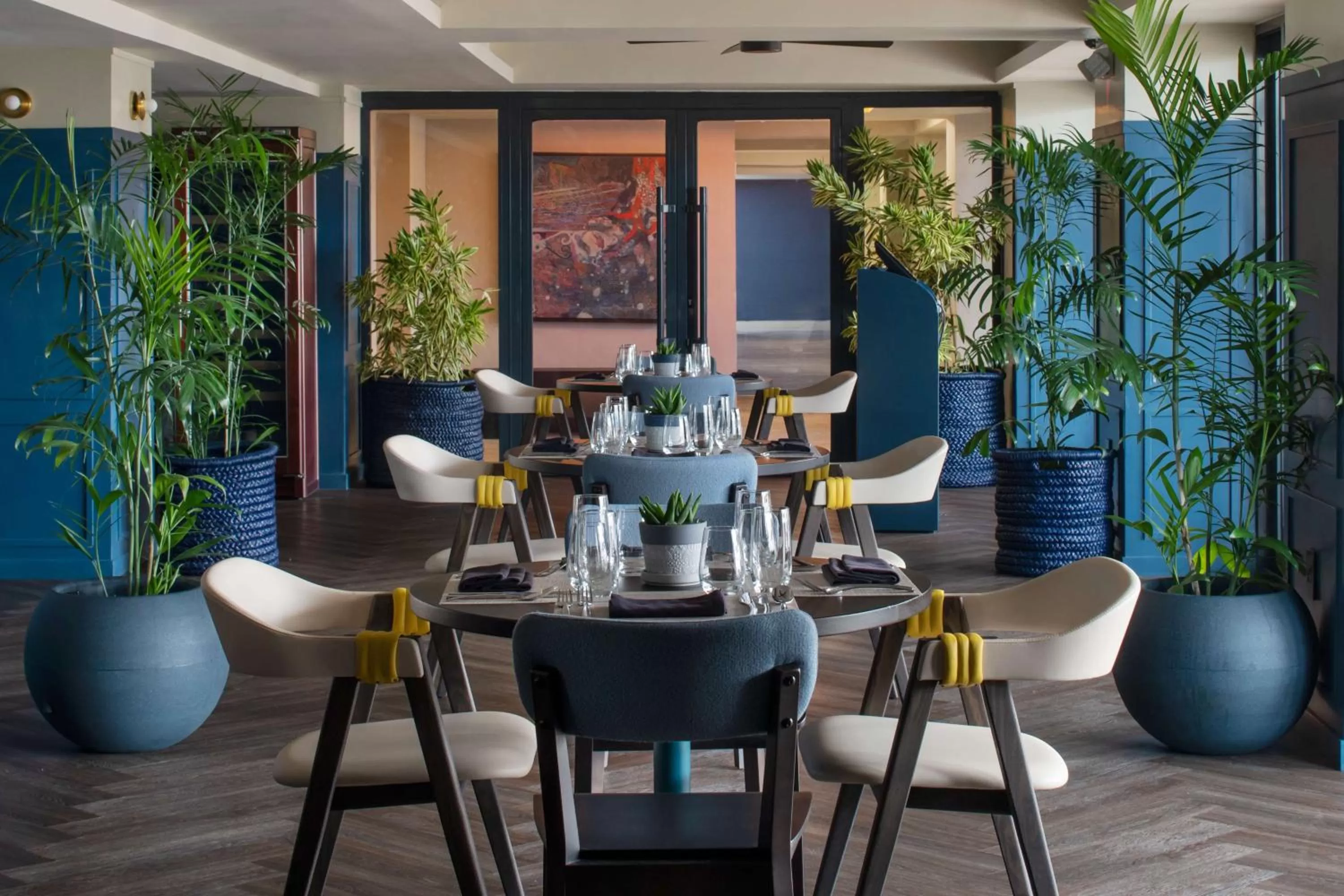 Restaurant/places to eat in ROK Hotel Kingston, Tapestry Collection By Hilton