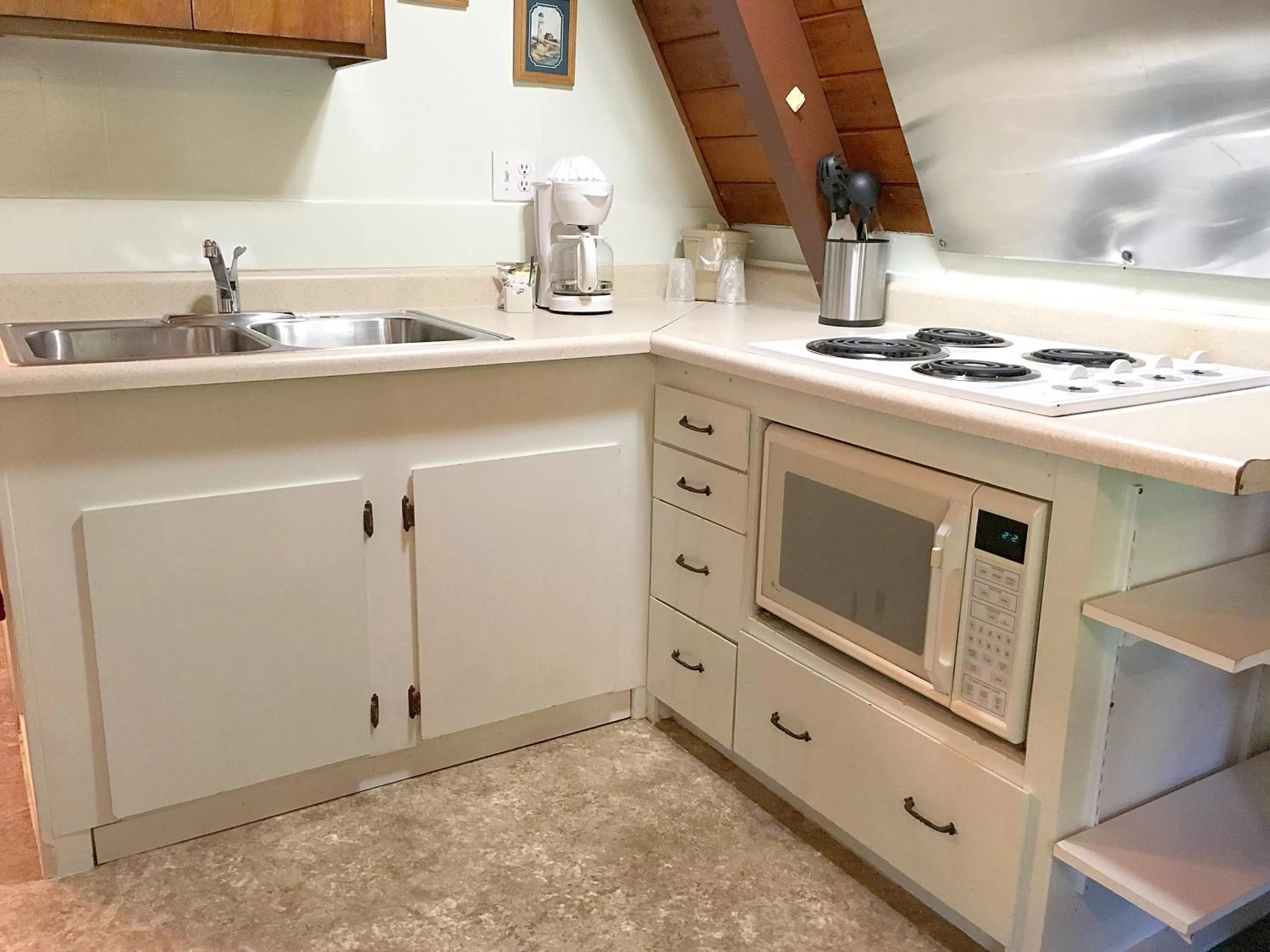 Park Motel and Cabins