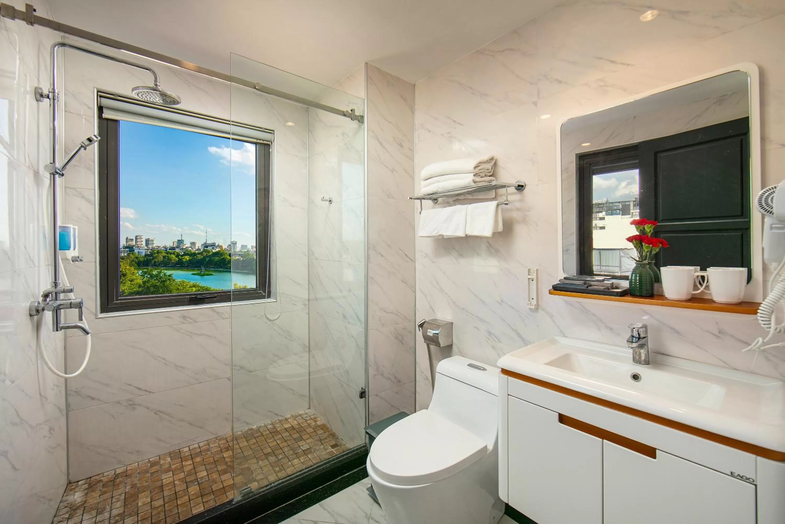 Bathroom in La Selva Premium Hotel