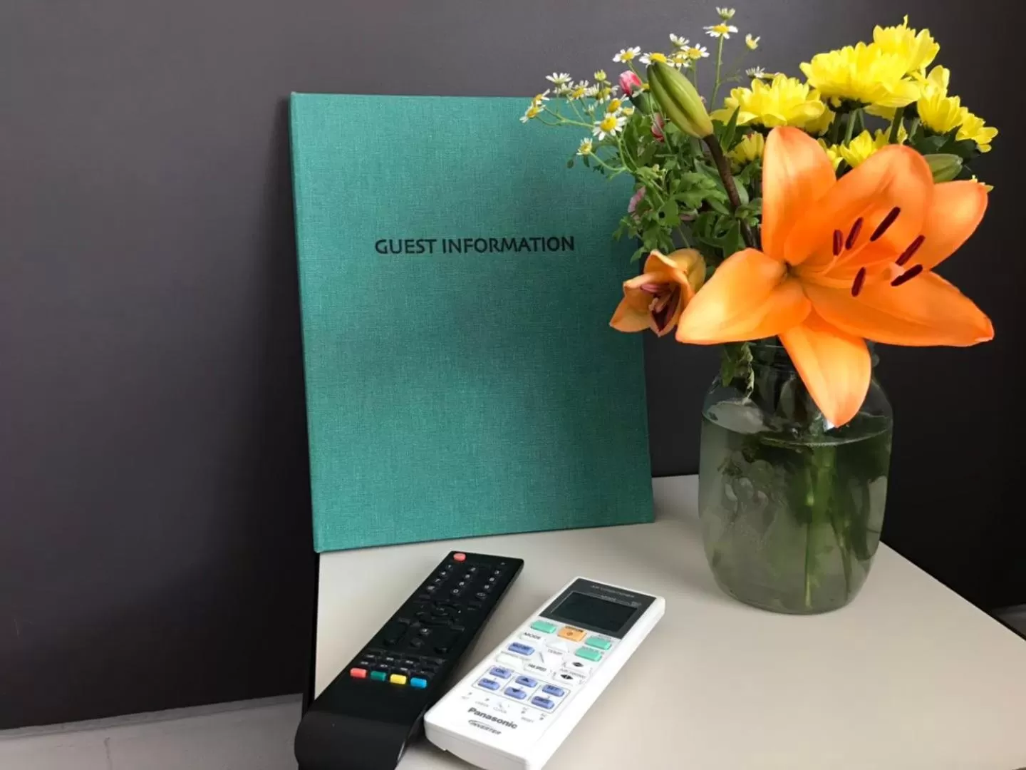 Logo/Certificate/Sign in Mandalay Motel