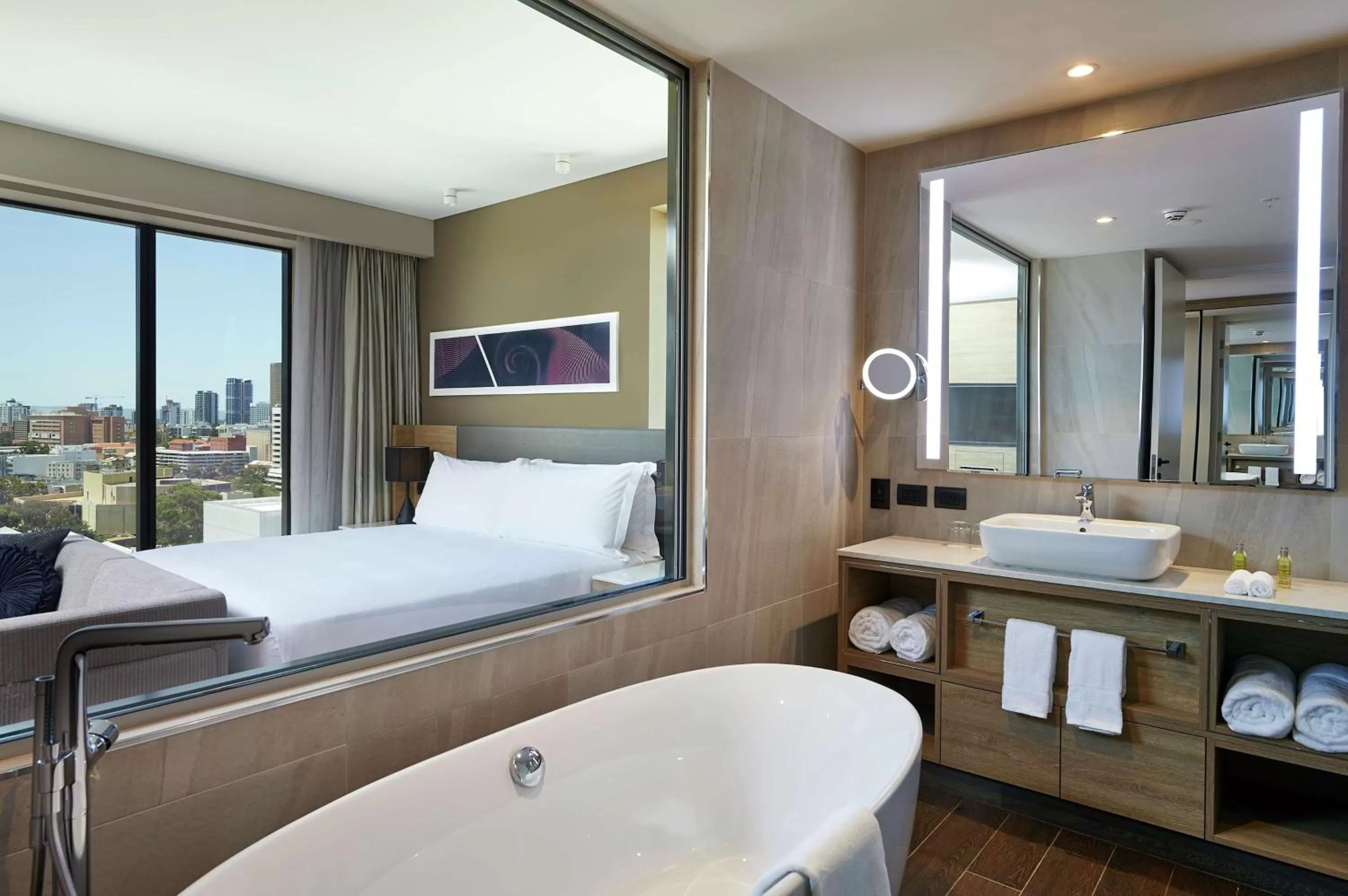 Bathroom, Bed in Doubletree By Hilton Perth Northbridge