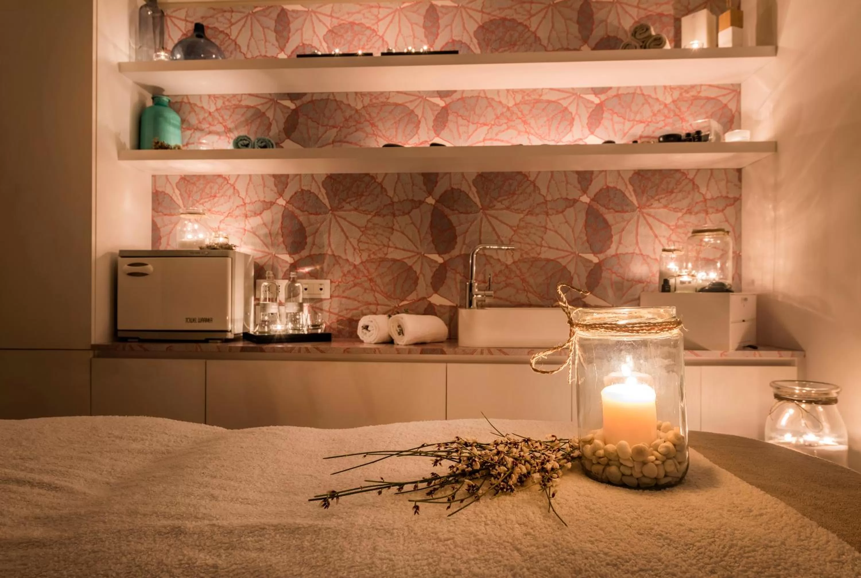 Massage, Bed in Devero Hotel & Spa, BW Signature Collection