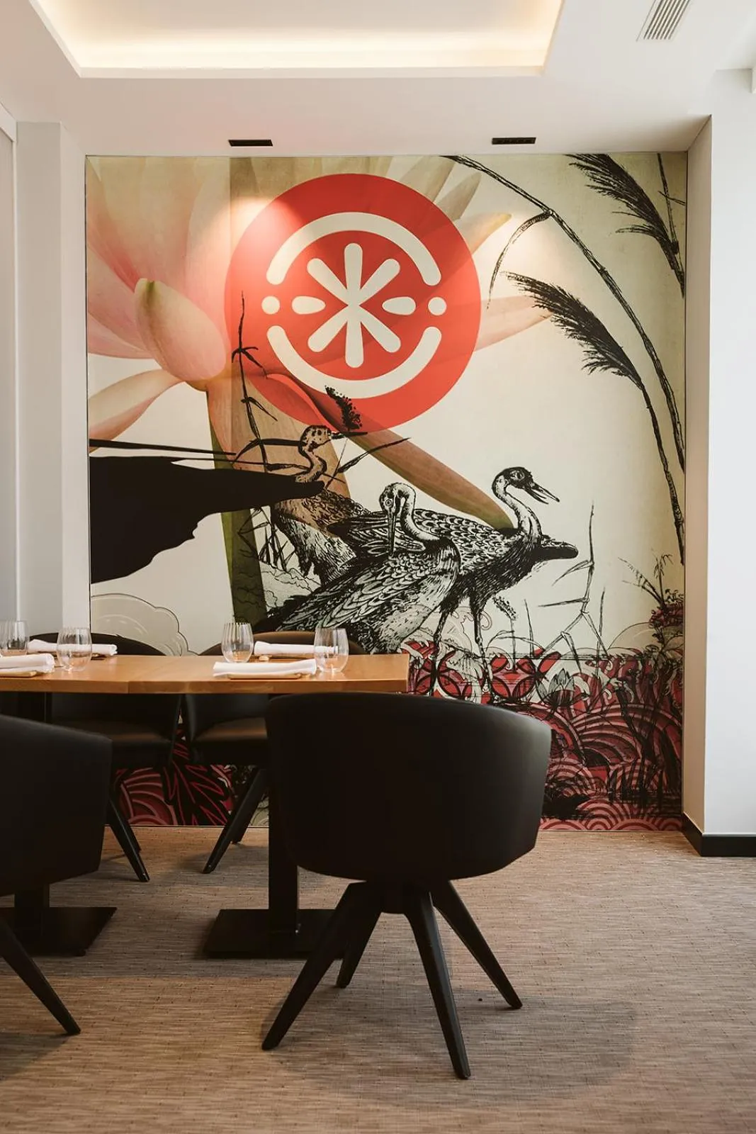 Restaurant/places to eat in Urban Anaga Hotel