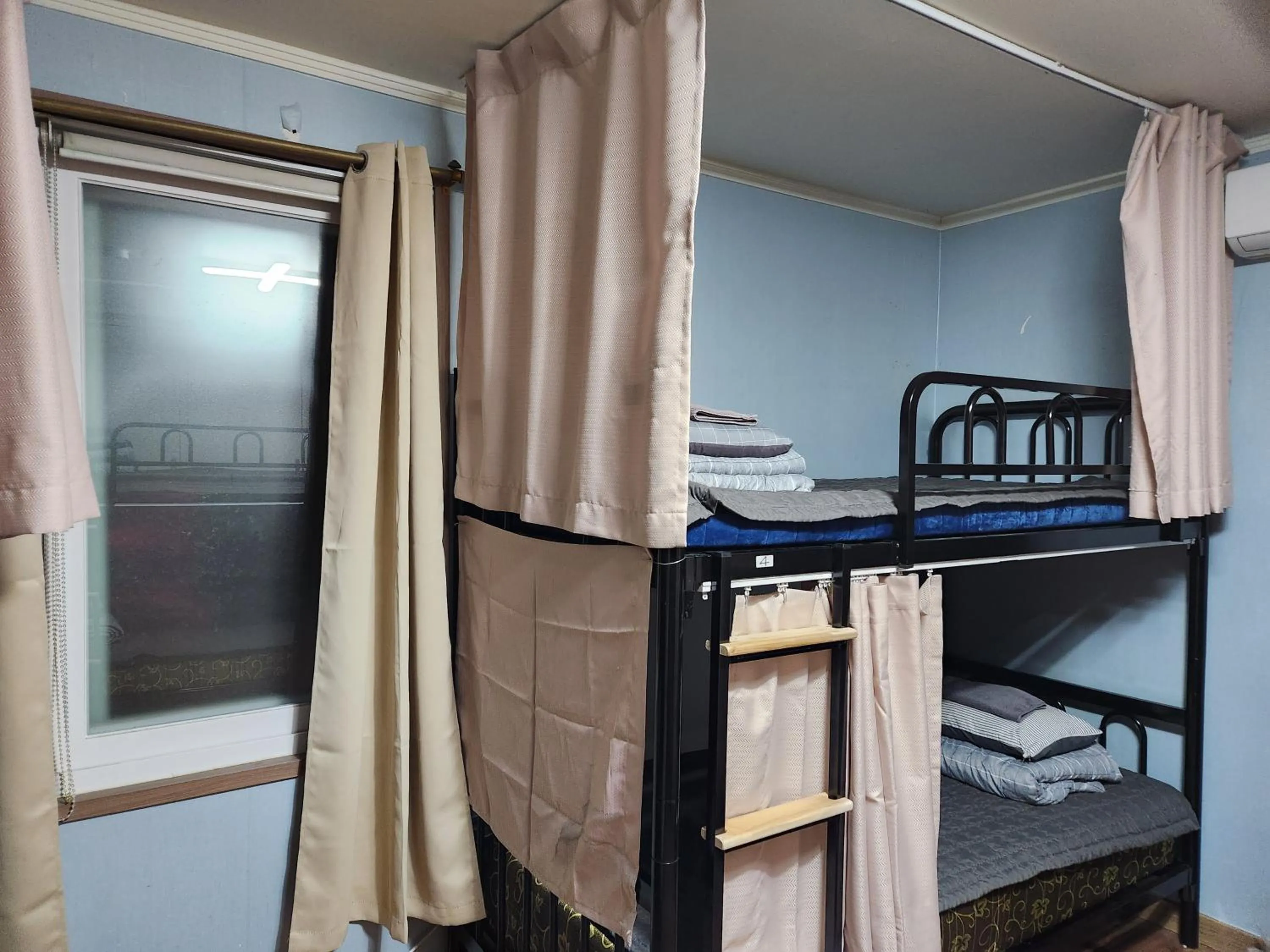 Bed in Birdsnest Hostel Hongdae Foreigner only
