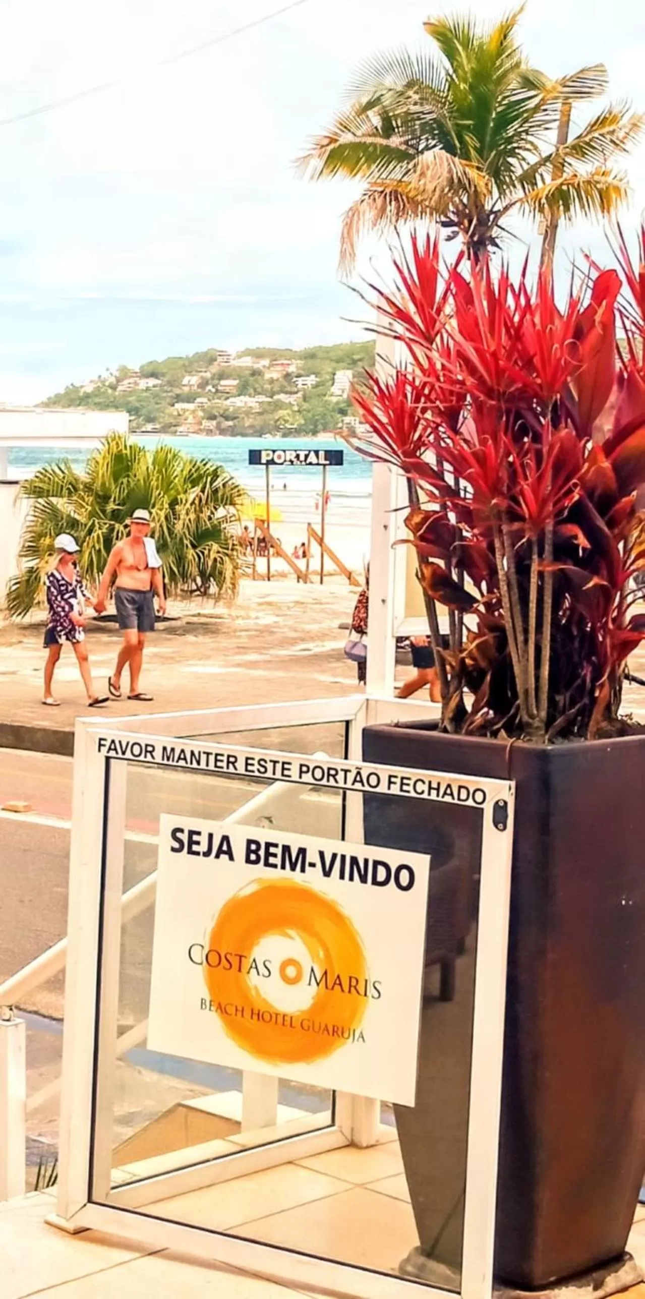Facade/entrance in Costa Maris Beach Hotel Frente Mar