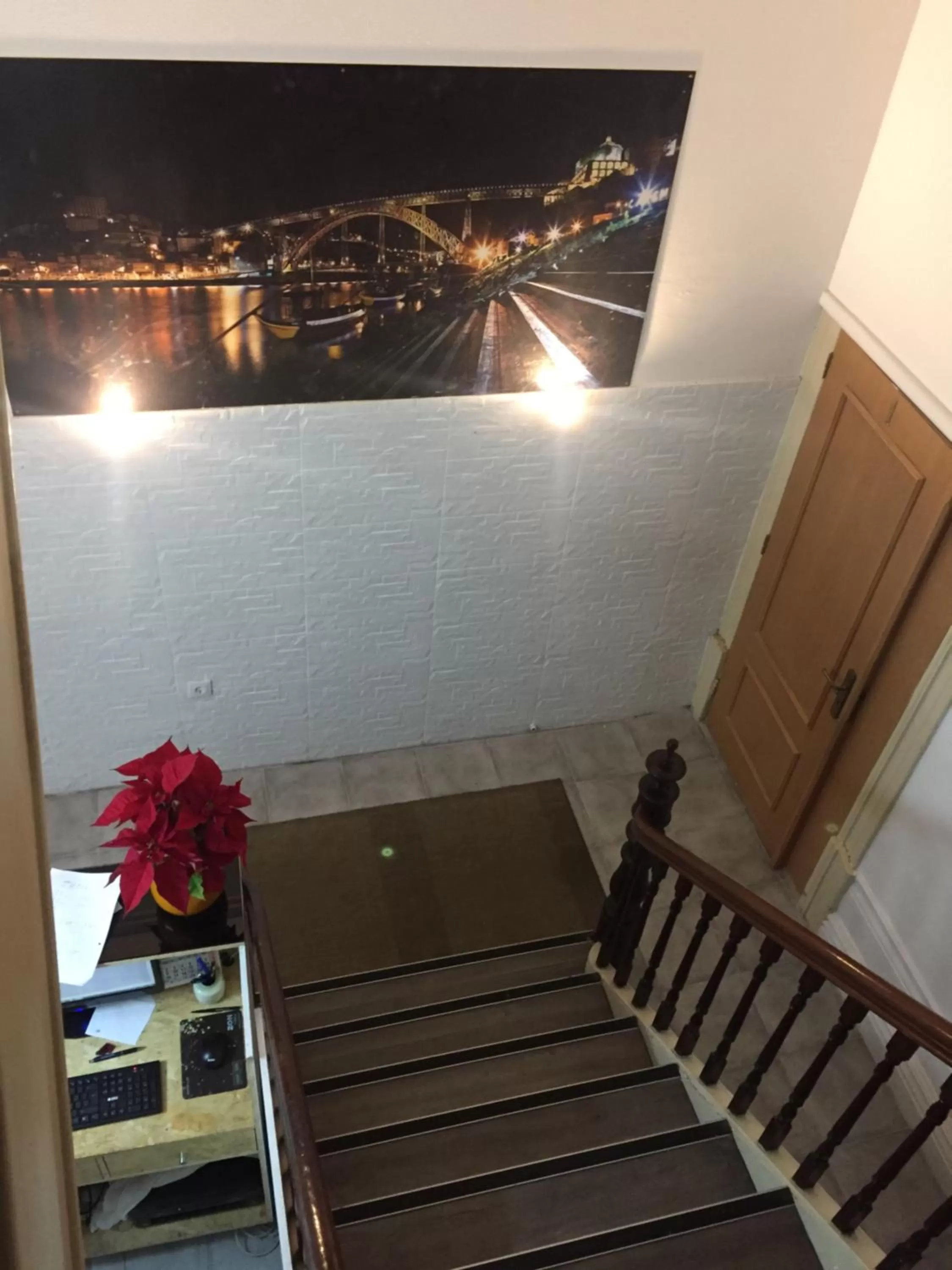 Lira Guest House B&B