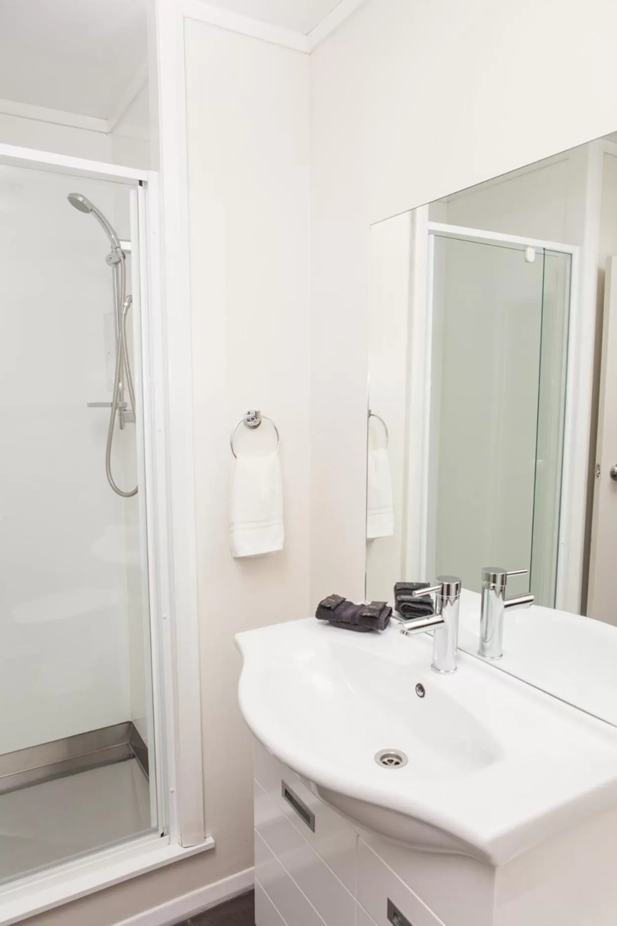 Bathroom in Picton Accommodation Gateway Motel