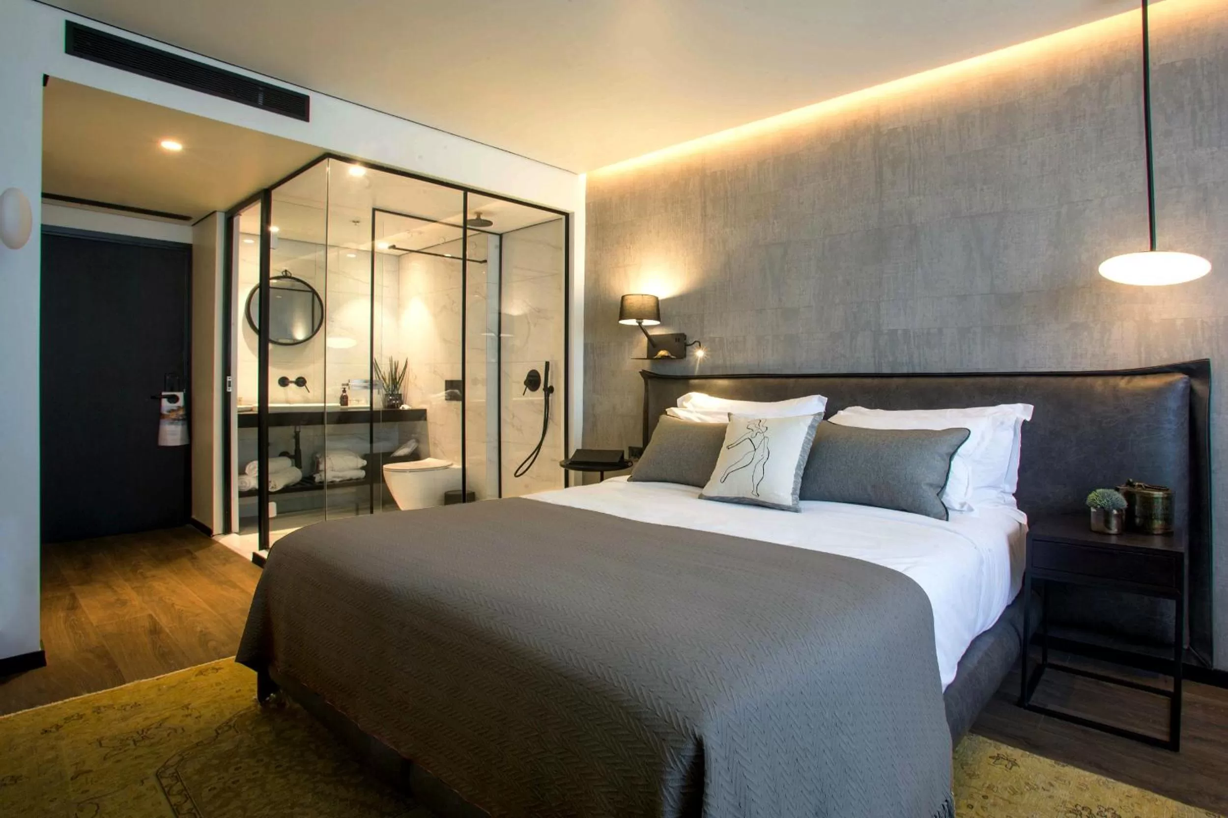 Bed in Daniel Herzliya Hotel