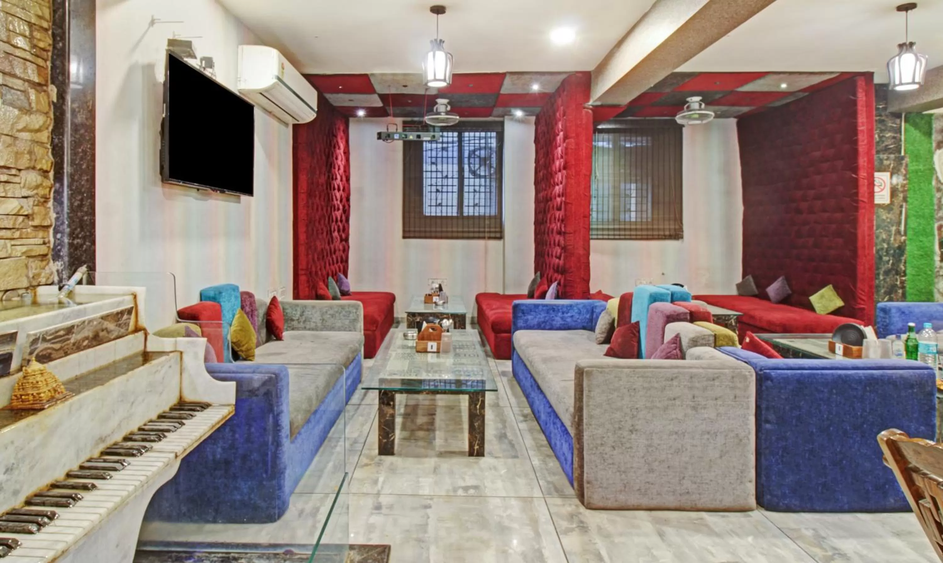 TV and multimedia in Treebo The Boss