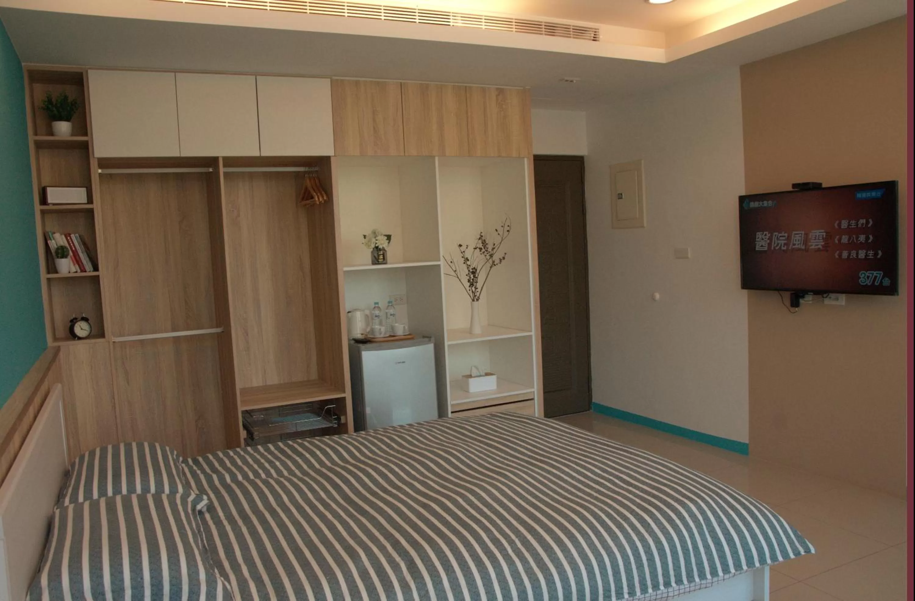 bunk bed, Bed in Blowing in the wind Homestay