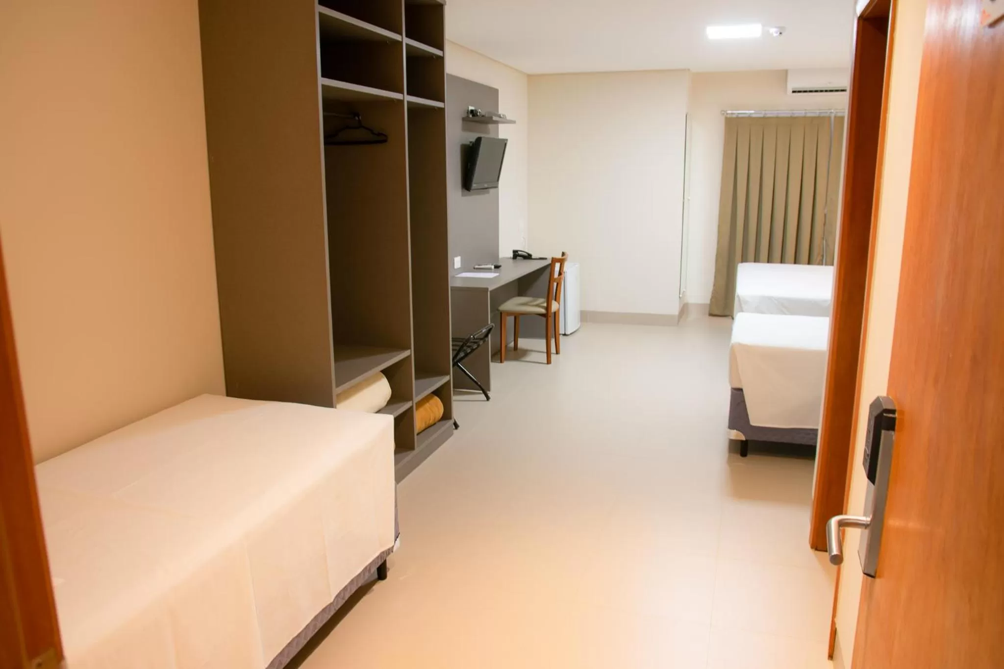 Bed in Orla Morena Park Hotel