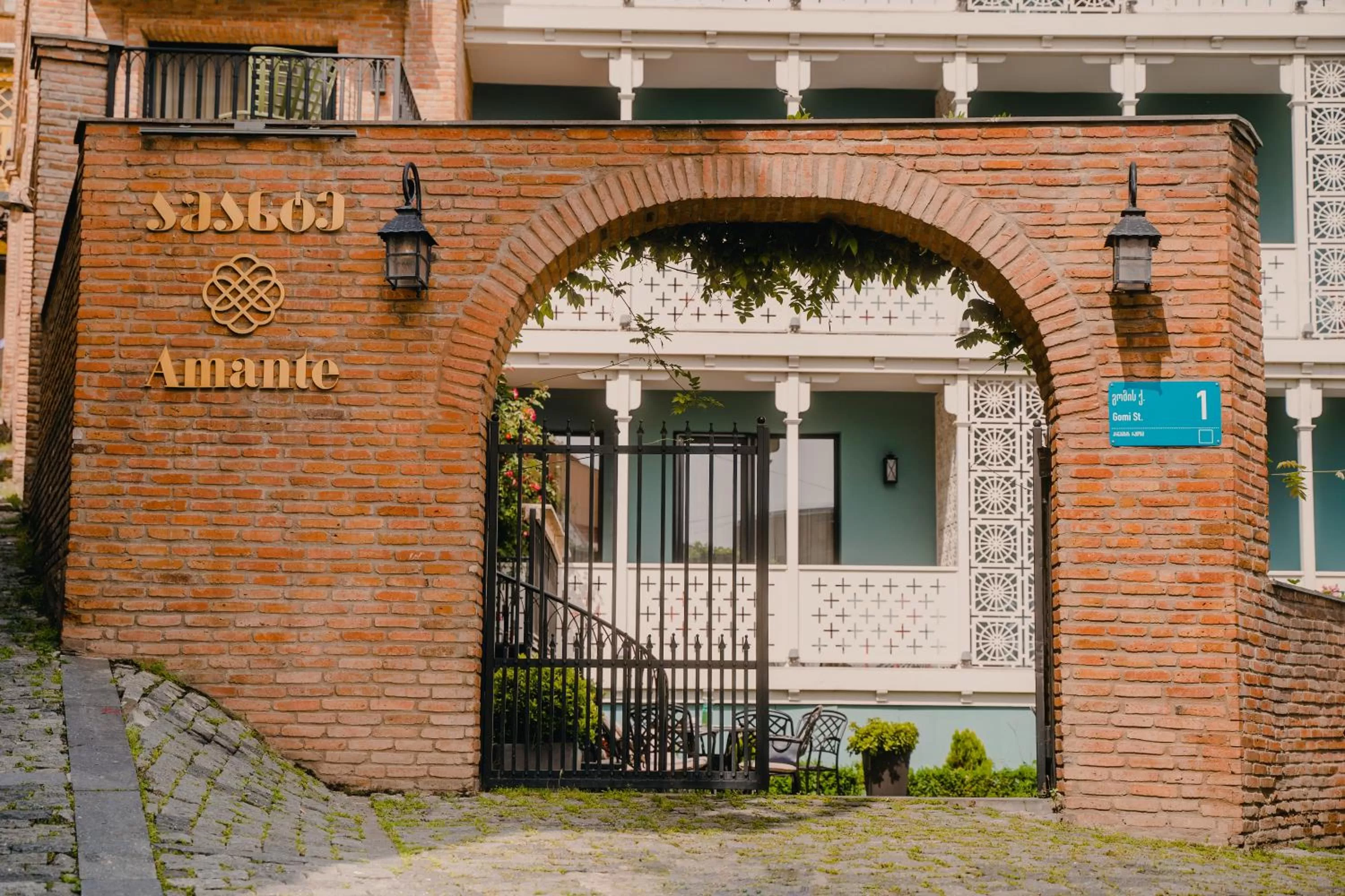 Property building in Amante Narikala Boutique Hotel