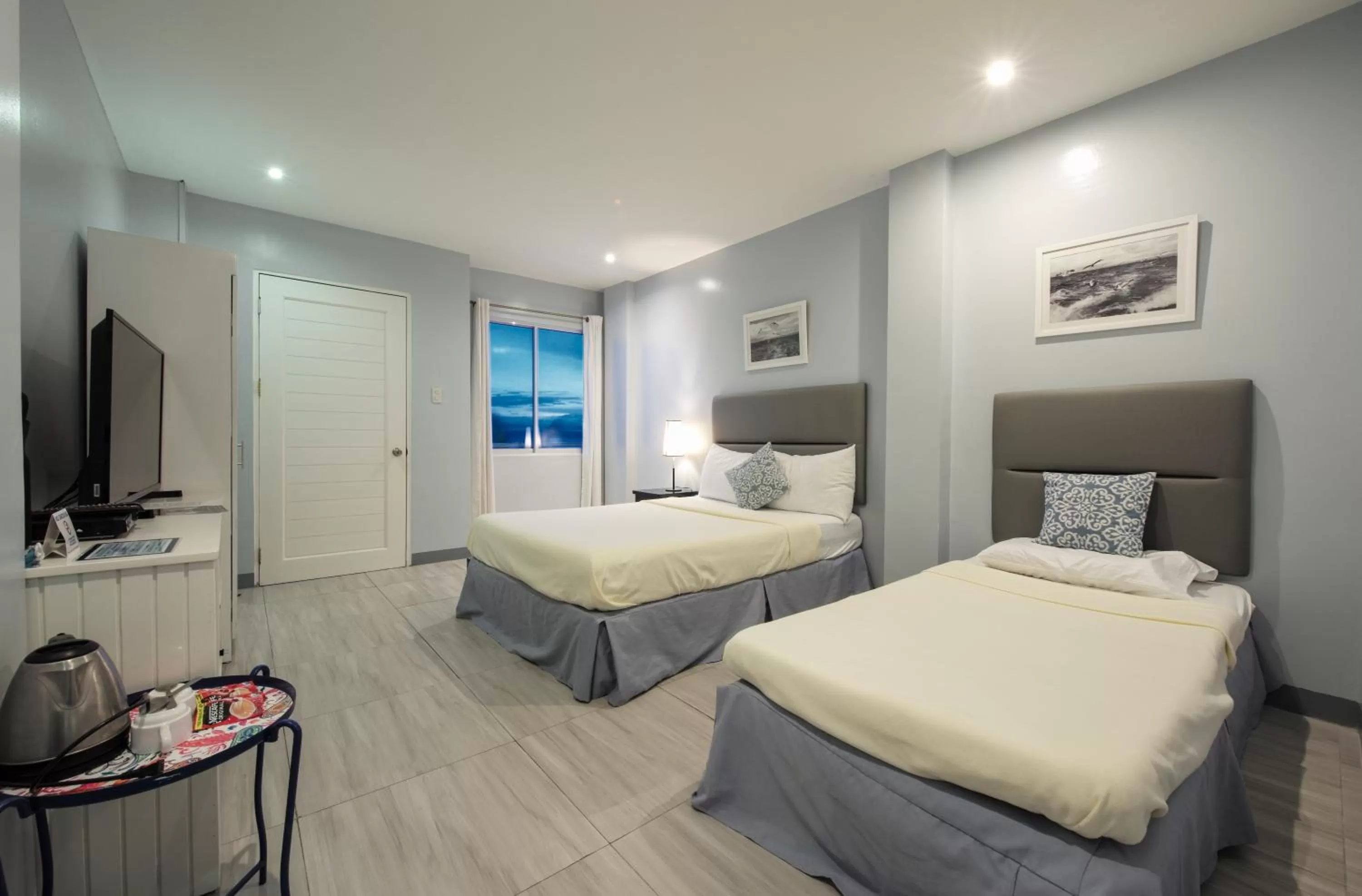 Bed in Down South 118 Beach Resort