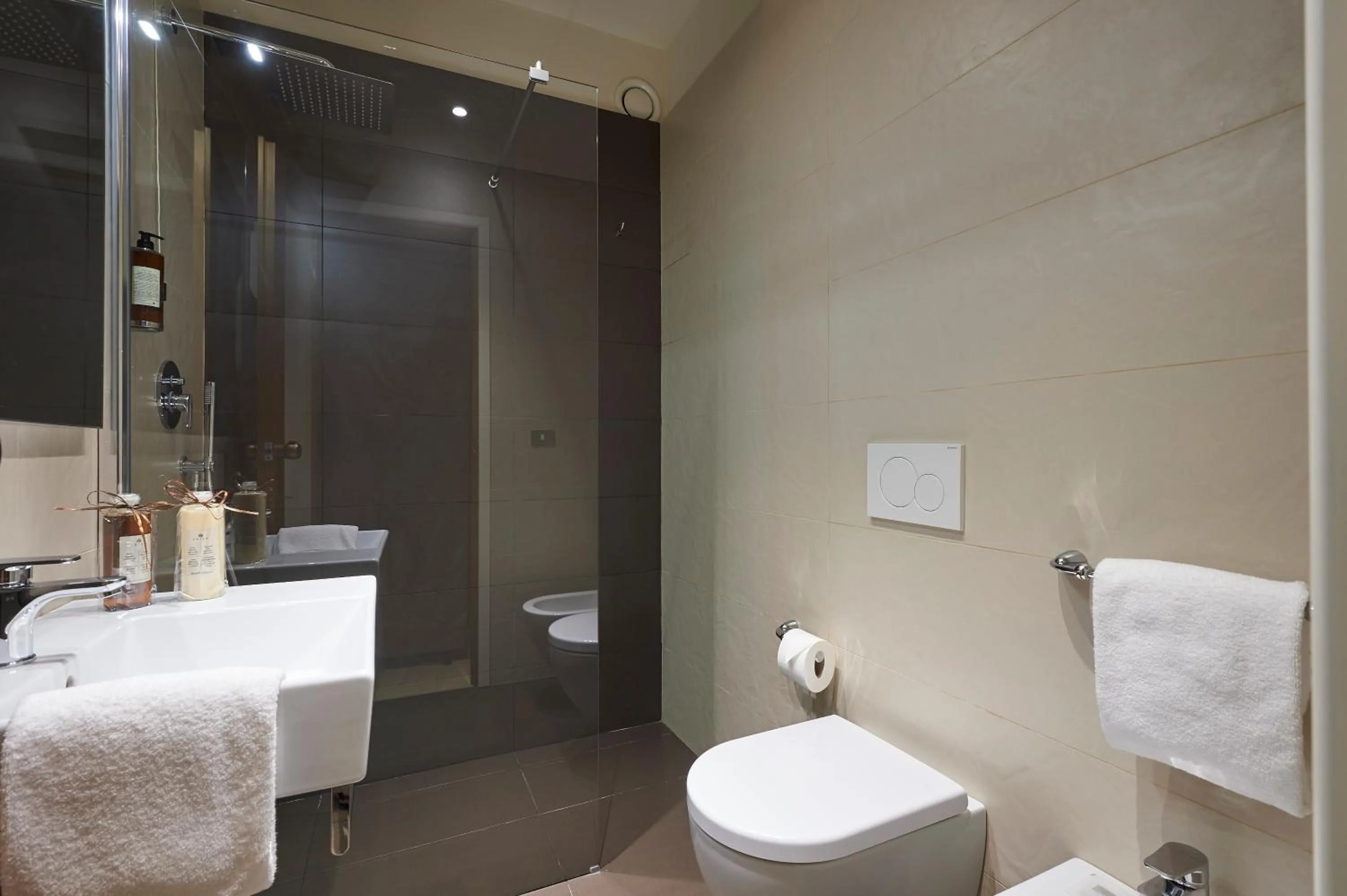 Toilet in Park Hotel Chianti