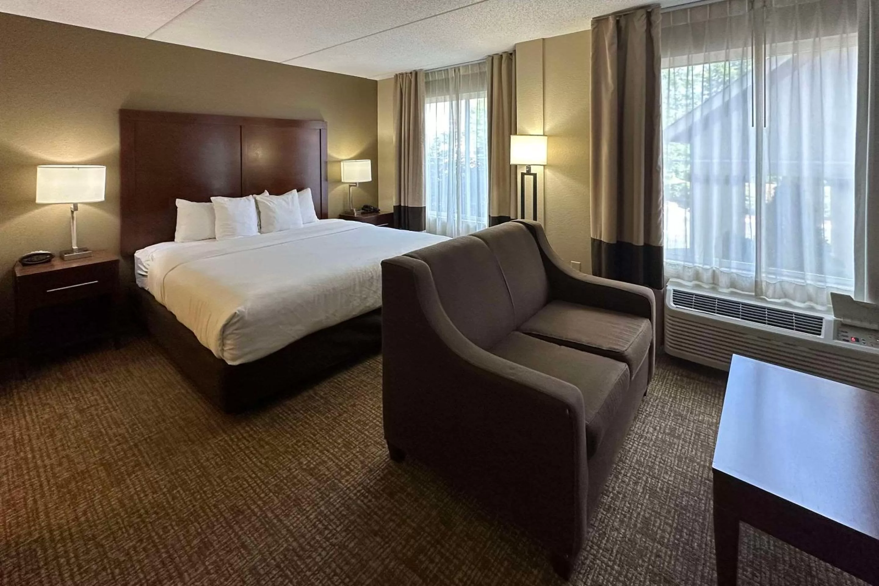 Bedroom, Bed in Charlotte Suites by IHG