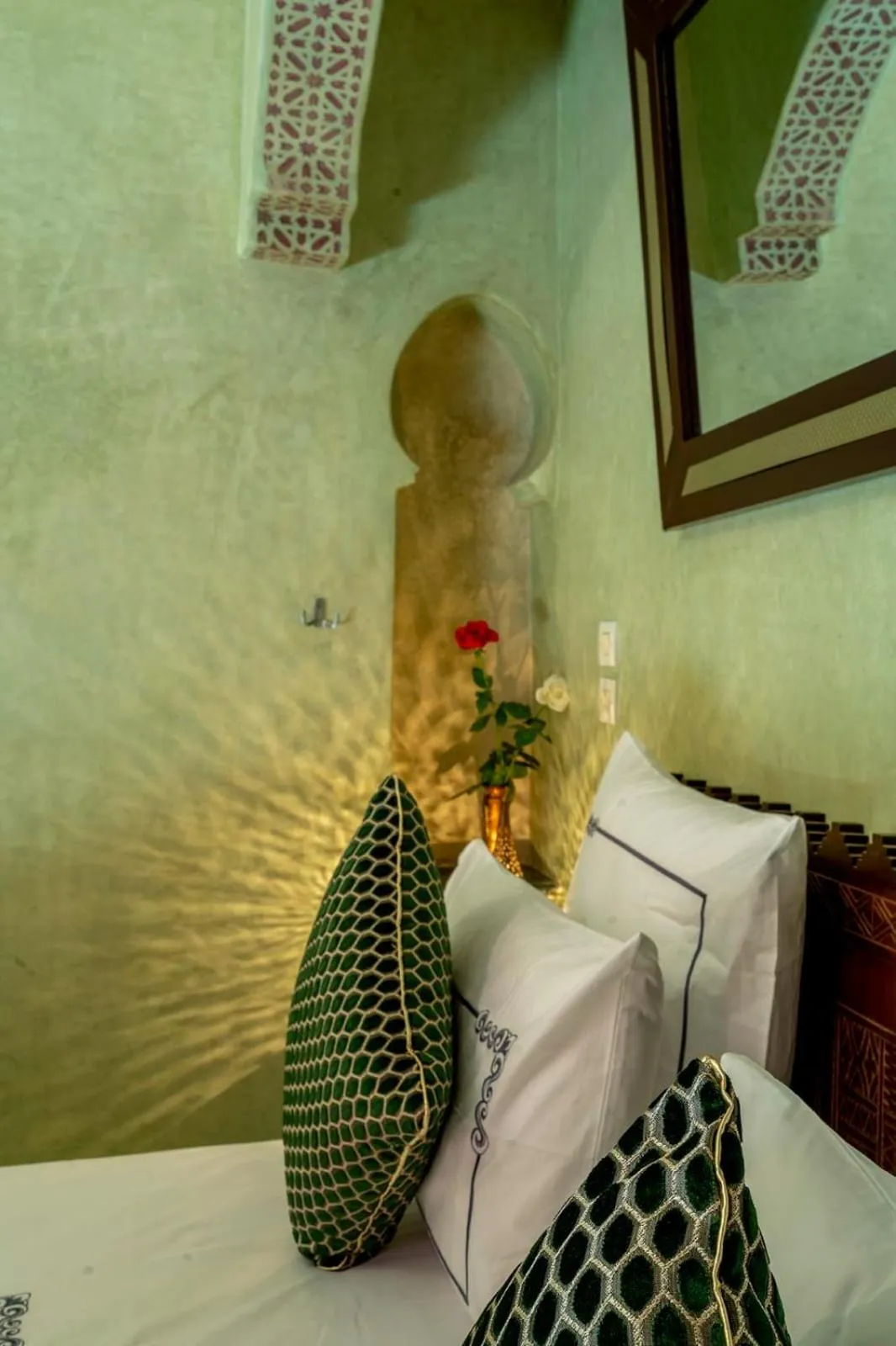 Bed in Riad Rêves D'orient & Spa