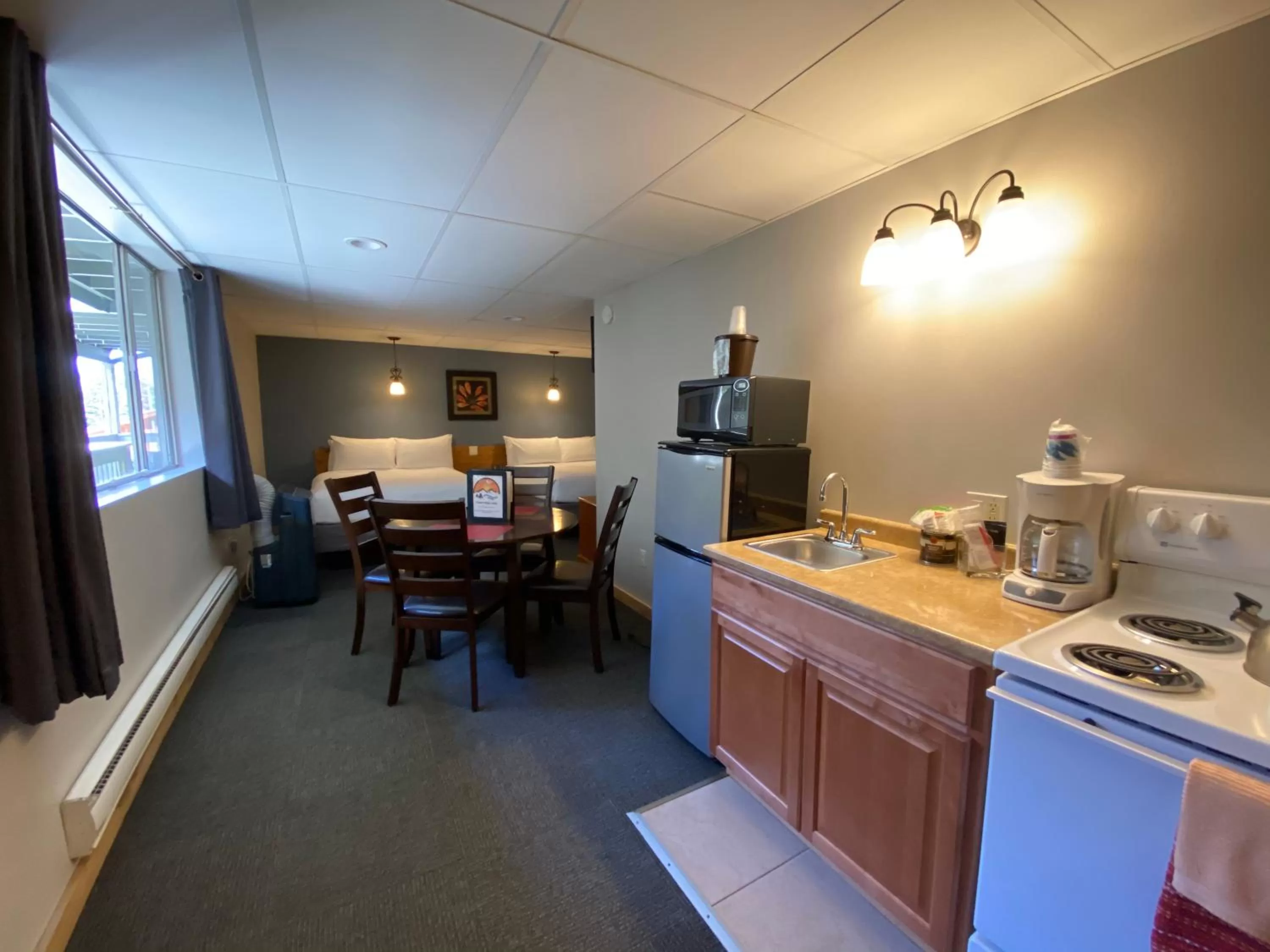 Kitchen or kitchenette in Timber Ridge Lodge Ouray