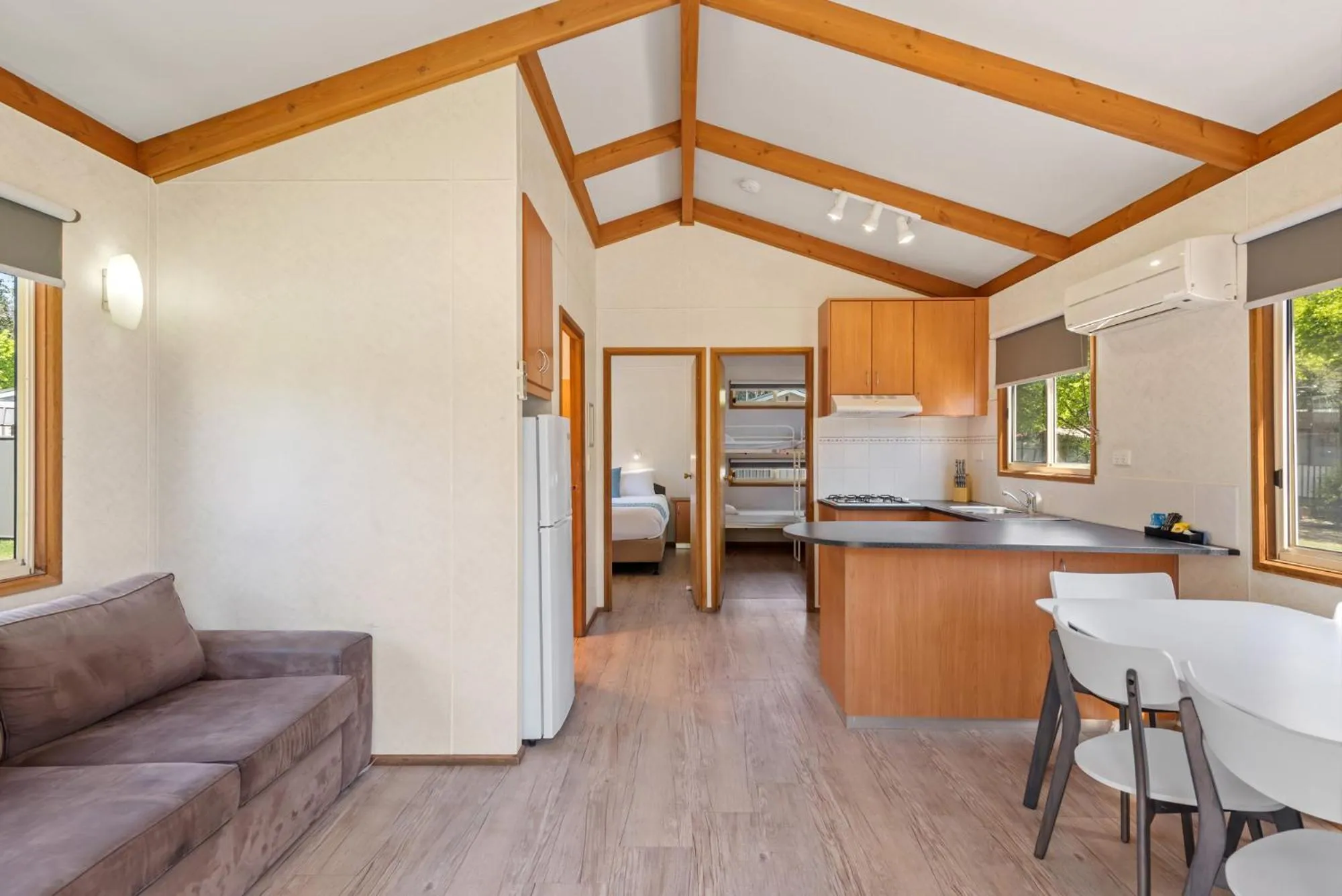 Kitchen or kitchenette in Discovery Parks - Maidens Inn Moama