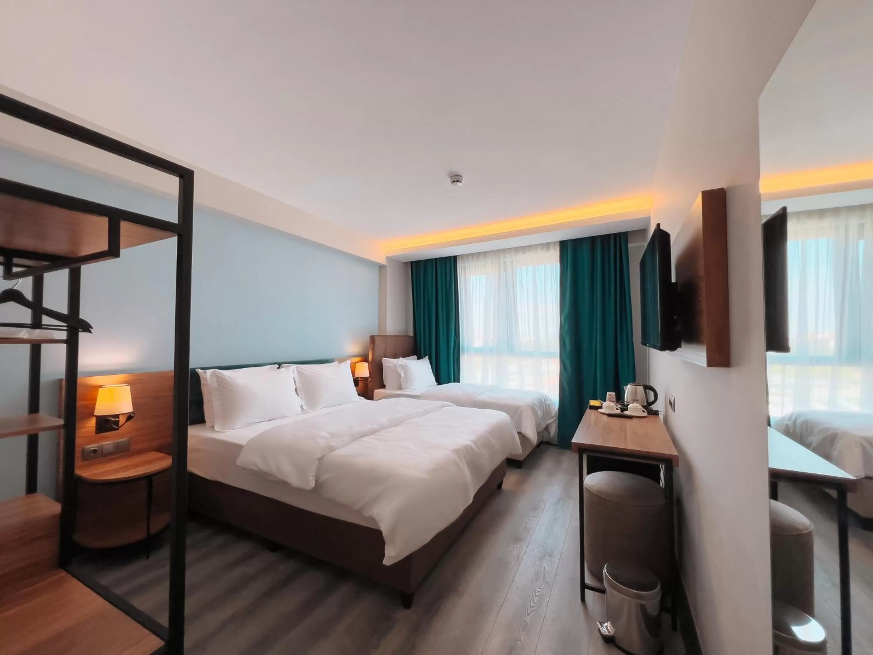 Photo of the whole room in Yalçındağ Otel Burdur