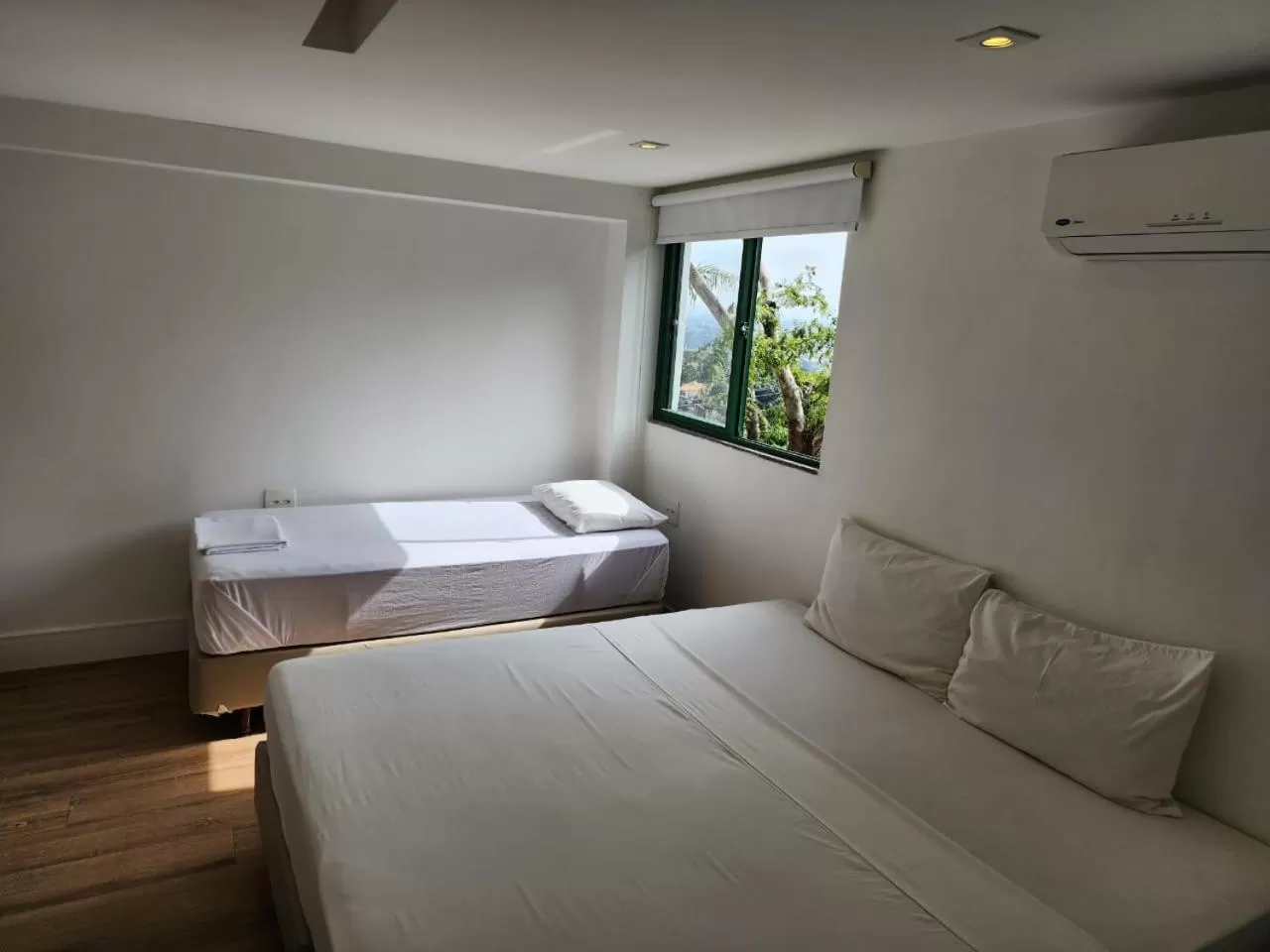 Bedroom, Bed in Sant' Martre