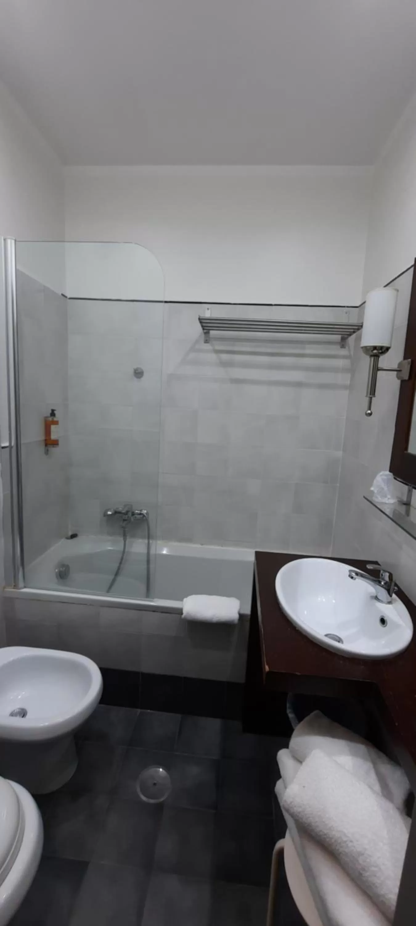 Bathroom in Hotel Giuggioli