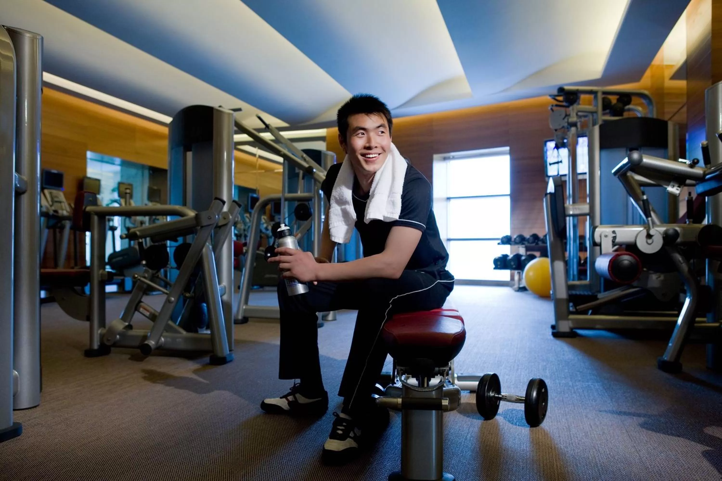 Fitness centre/facilities in Ningbo Marriott Hotel