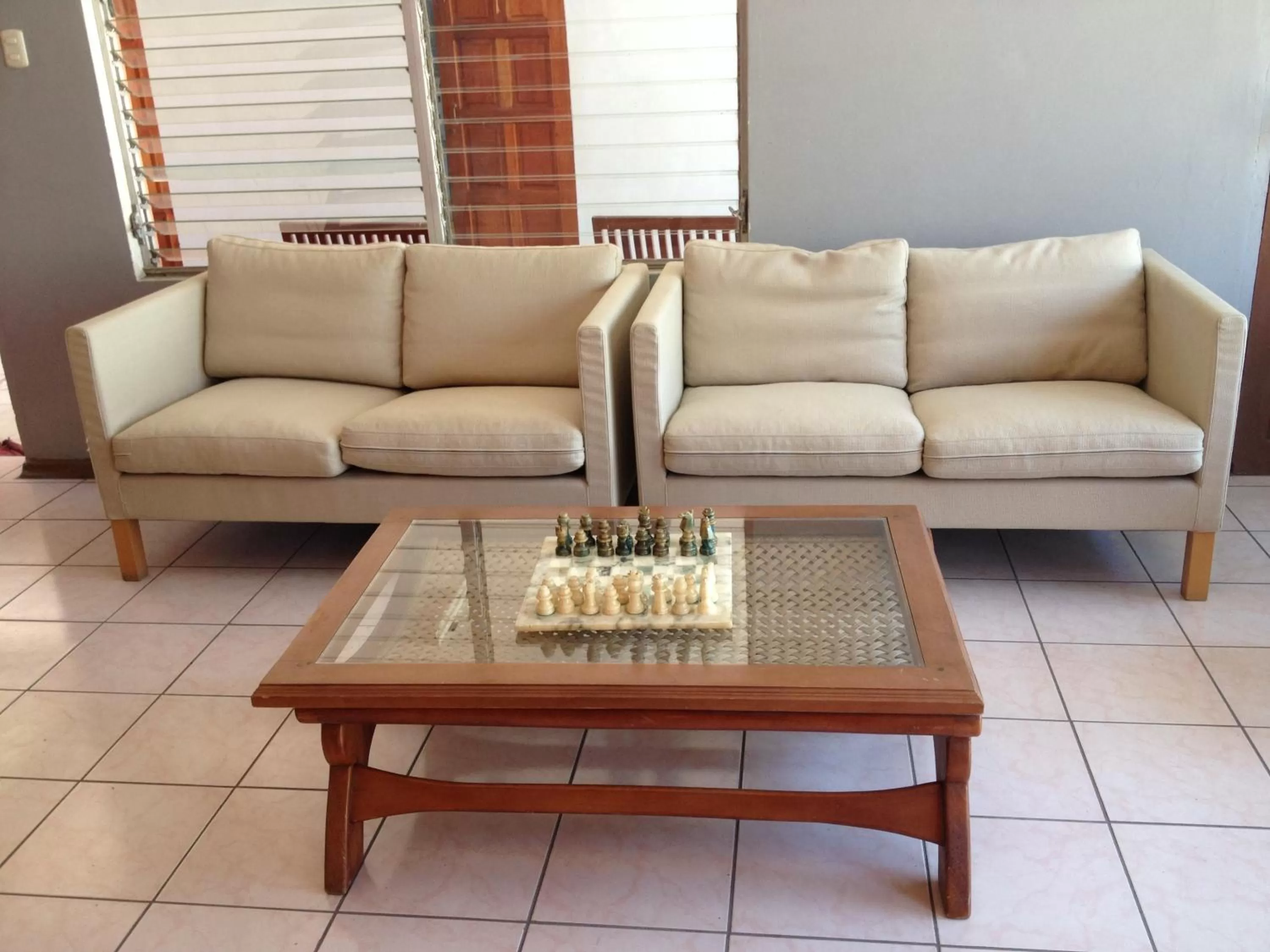 Communal lounge/ TV room in Hotel Valerie