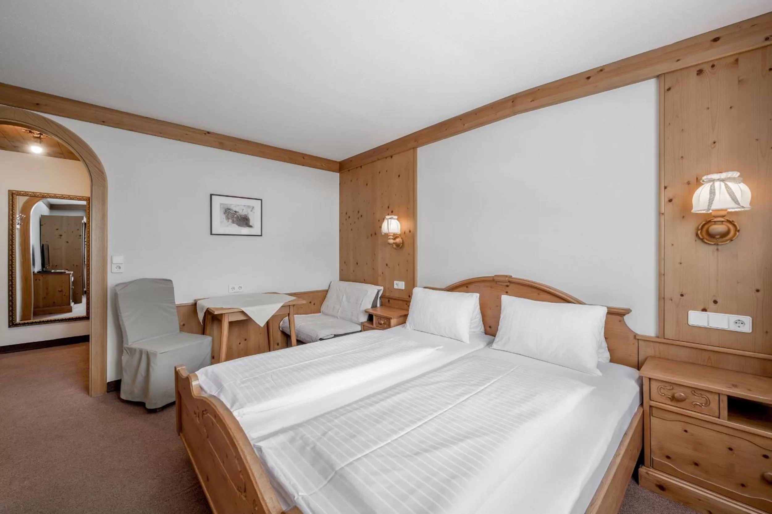 Photo of the whole room, Bed in Gasthof Schroll