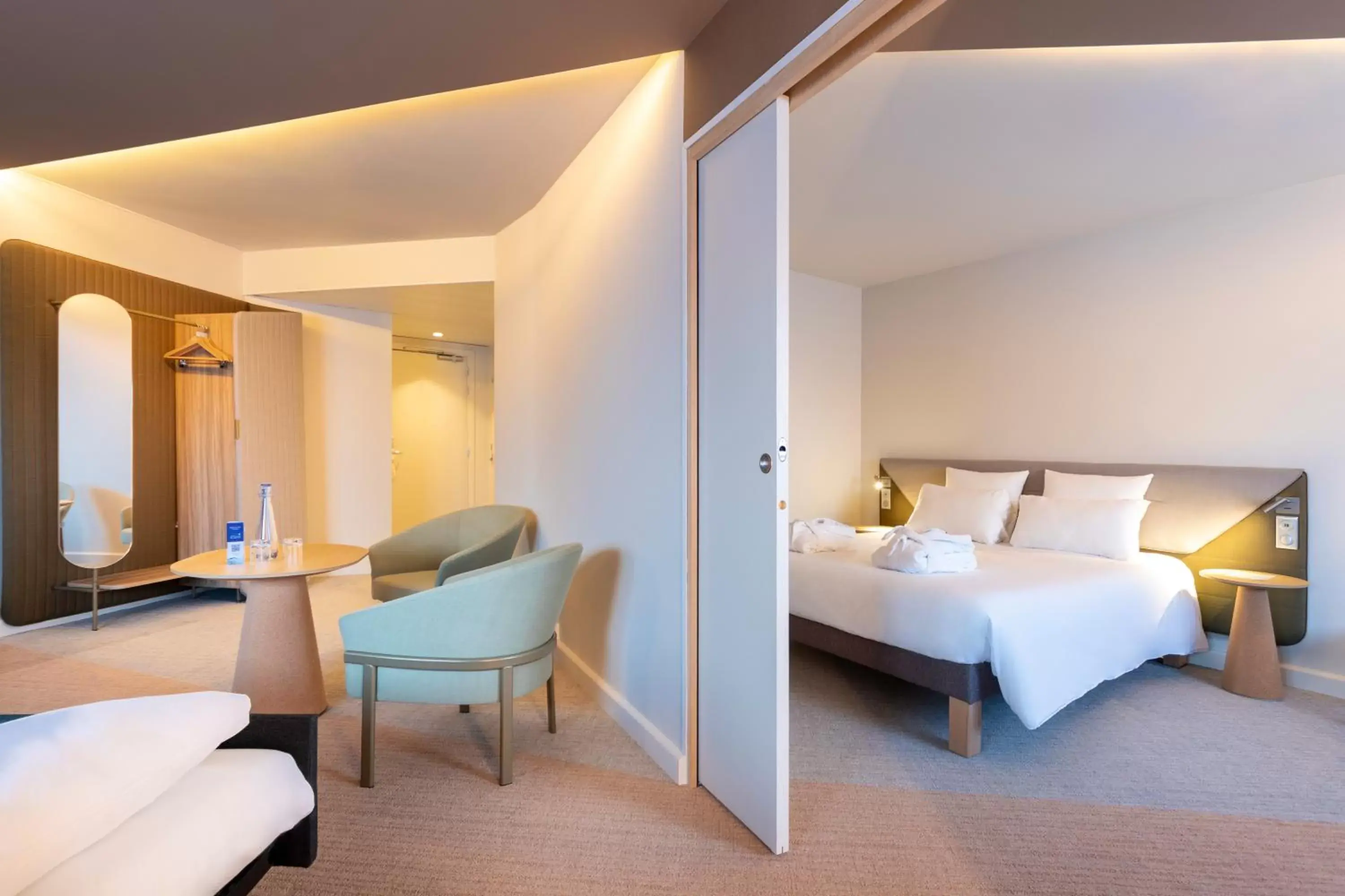 Family Suite with One Double Bed and Two Sofa Beds in Novotel Paris Orly Rungis Aéroport Family Suite with One Double Bed and Two Sofa Beds in Novotel Paris Orly Rungis Aéroport