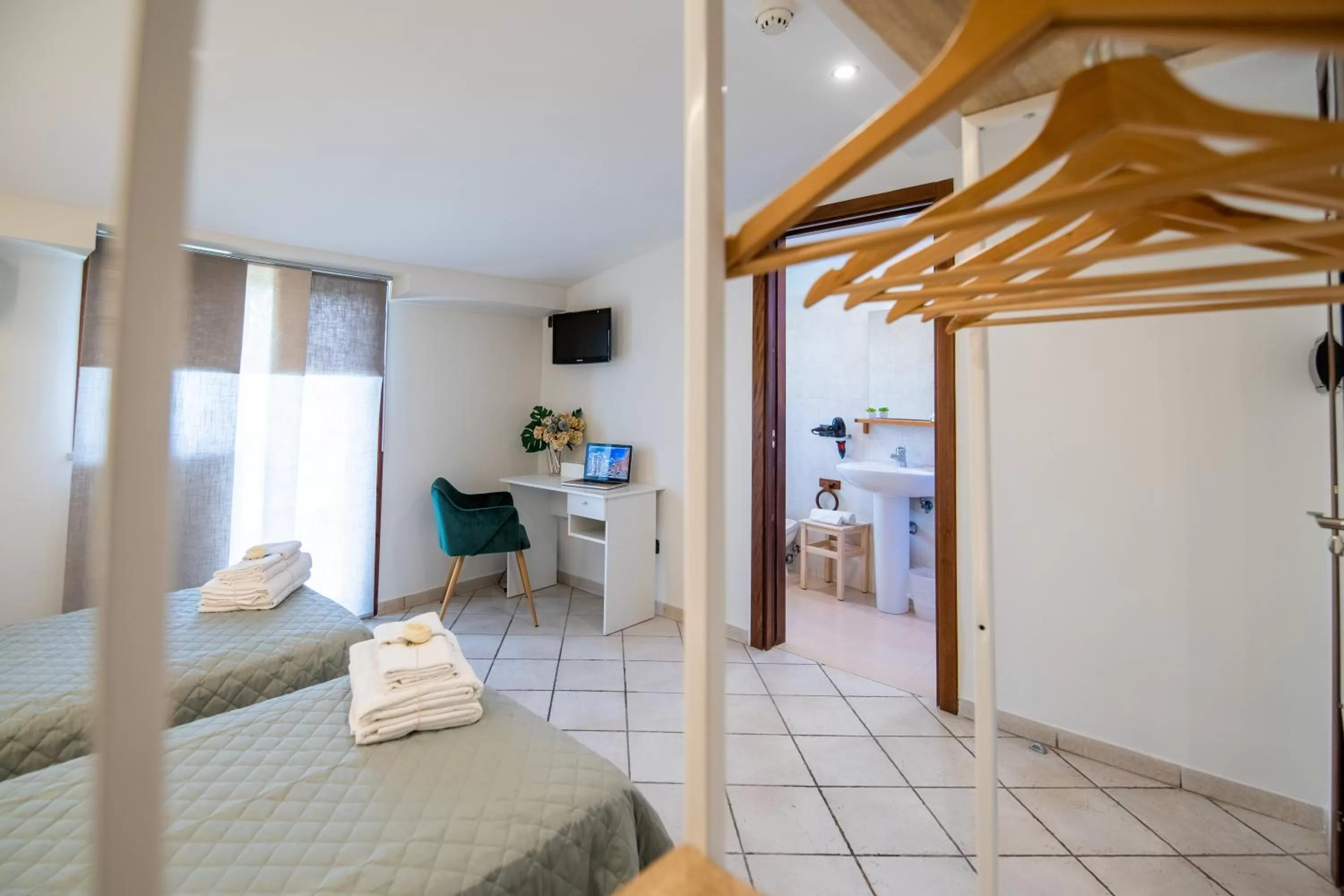 Photo of the whole room, Bed in Villa Rocla guest house Pompei