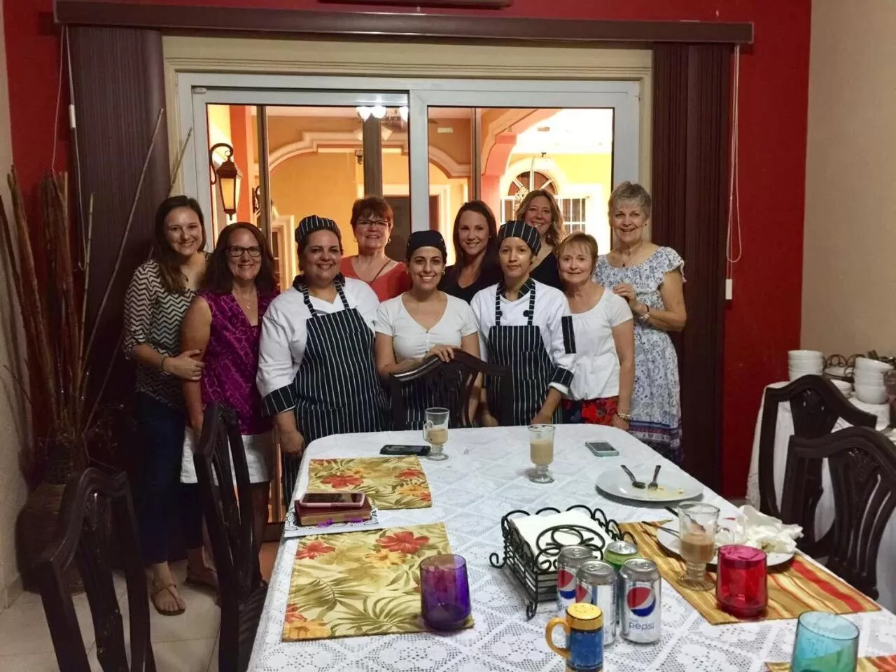 Staff, Restaurant/Places to Eat in Refugio de la Montaña B&B