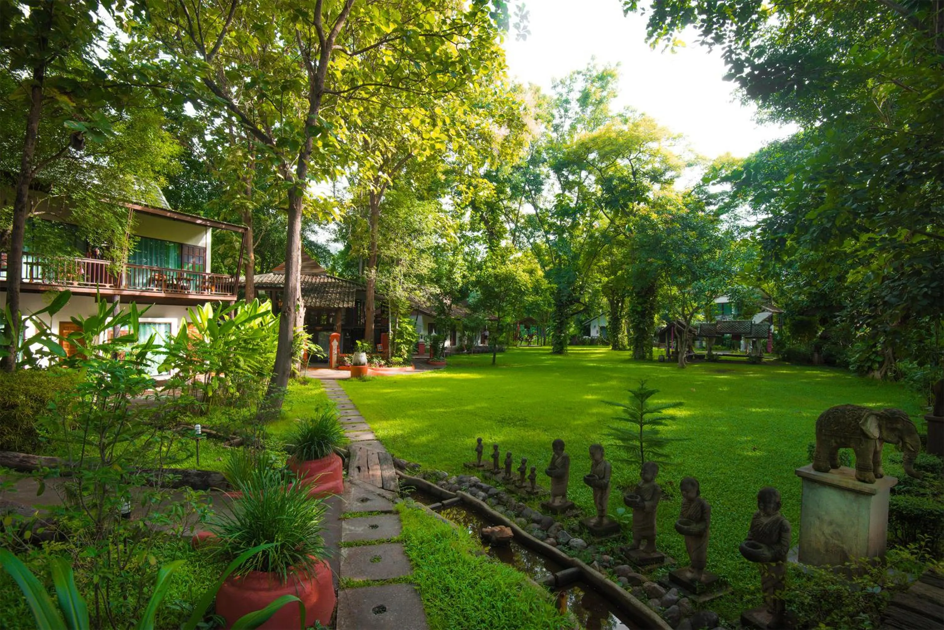 Garden in E-Outfitting Doikham Resort