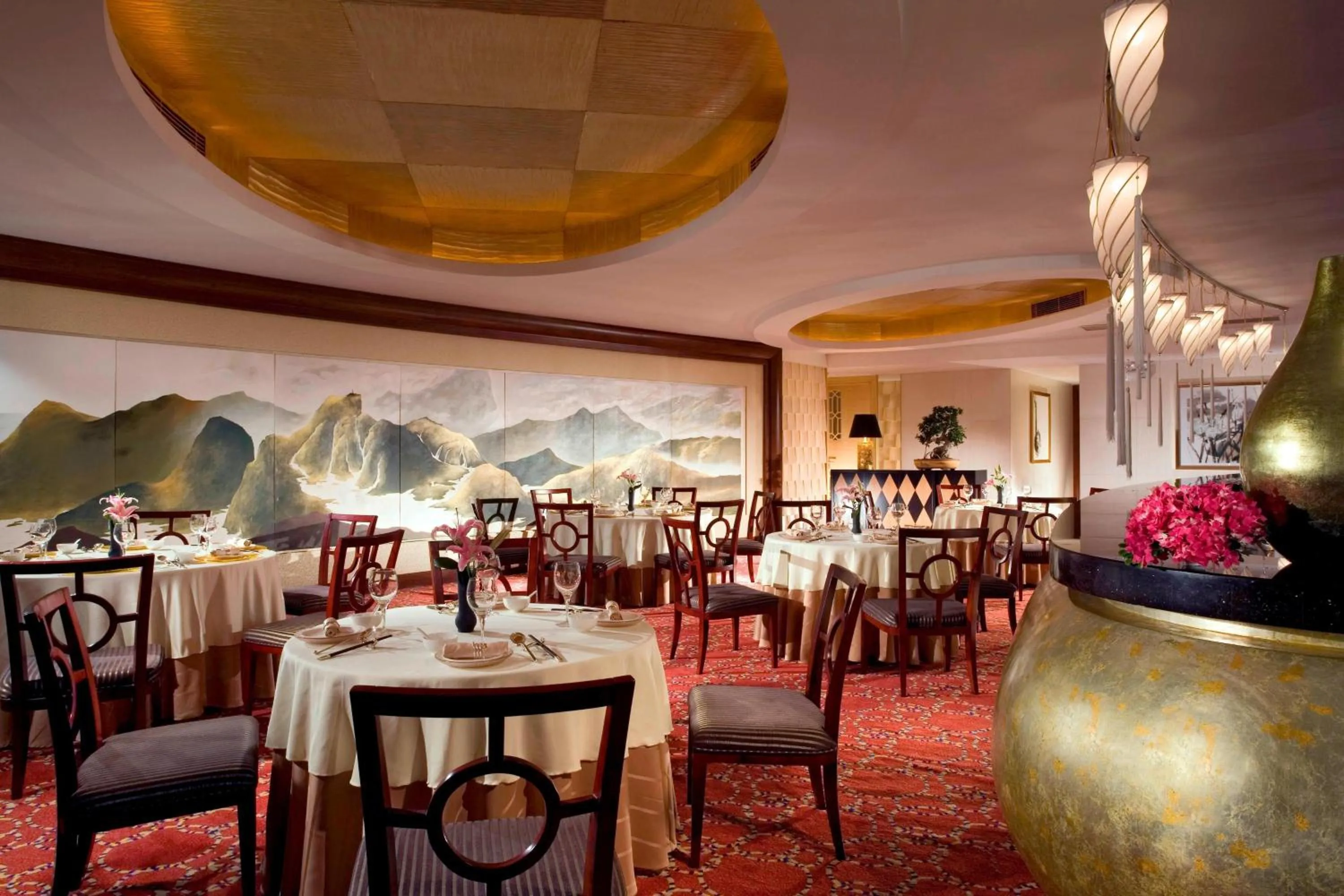 Restaurant/Places to Eat in Sheraton Guiyang Hotel