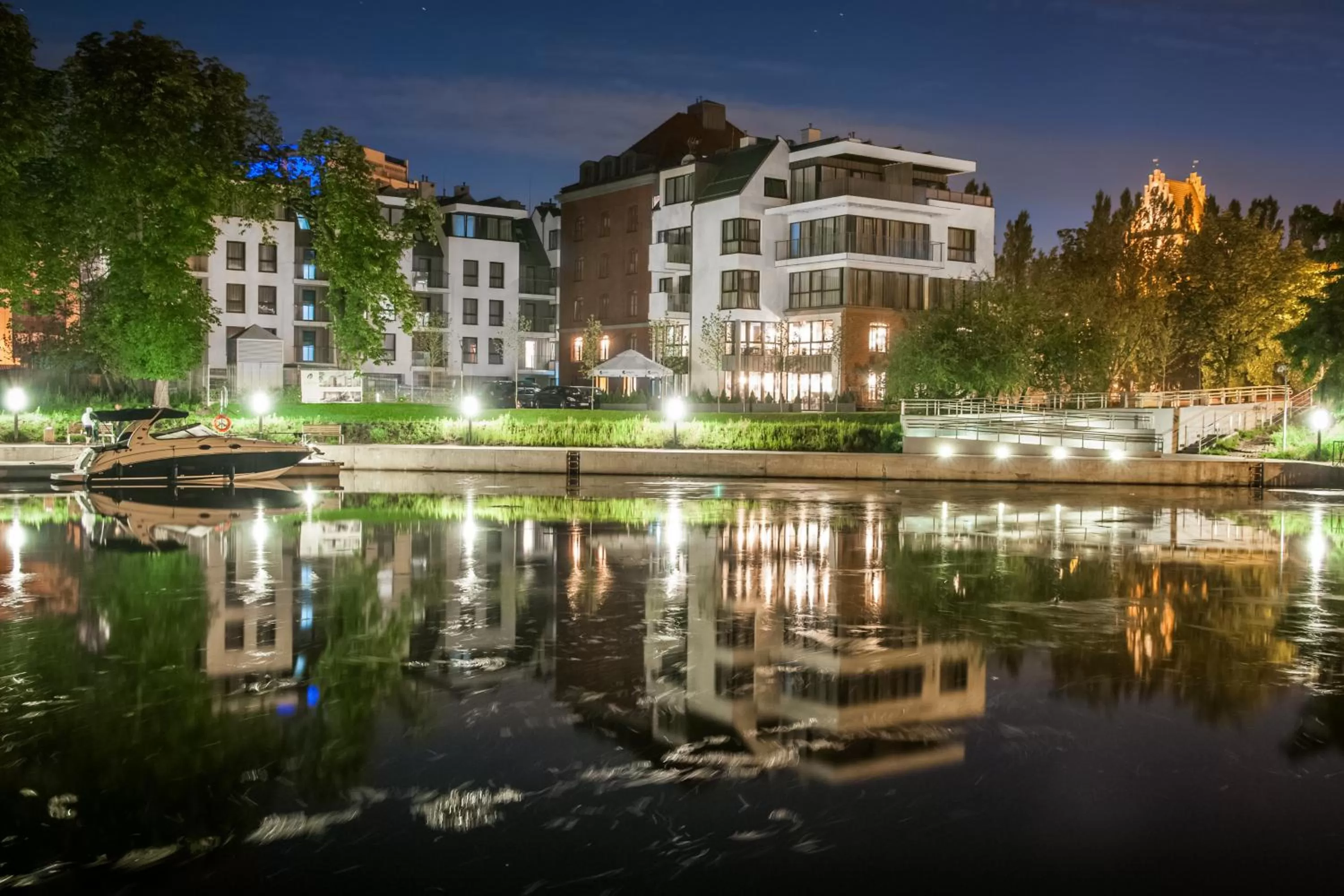 Property building in GRANO HOTEL Gdańsk Riverside dawniej HOTEL ALMOND BUSINESS & SPA