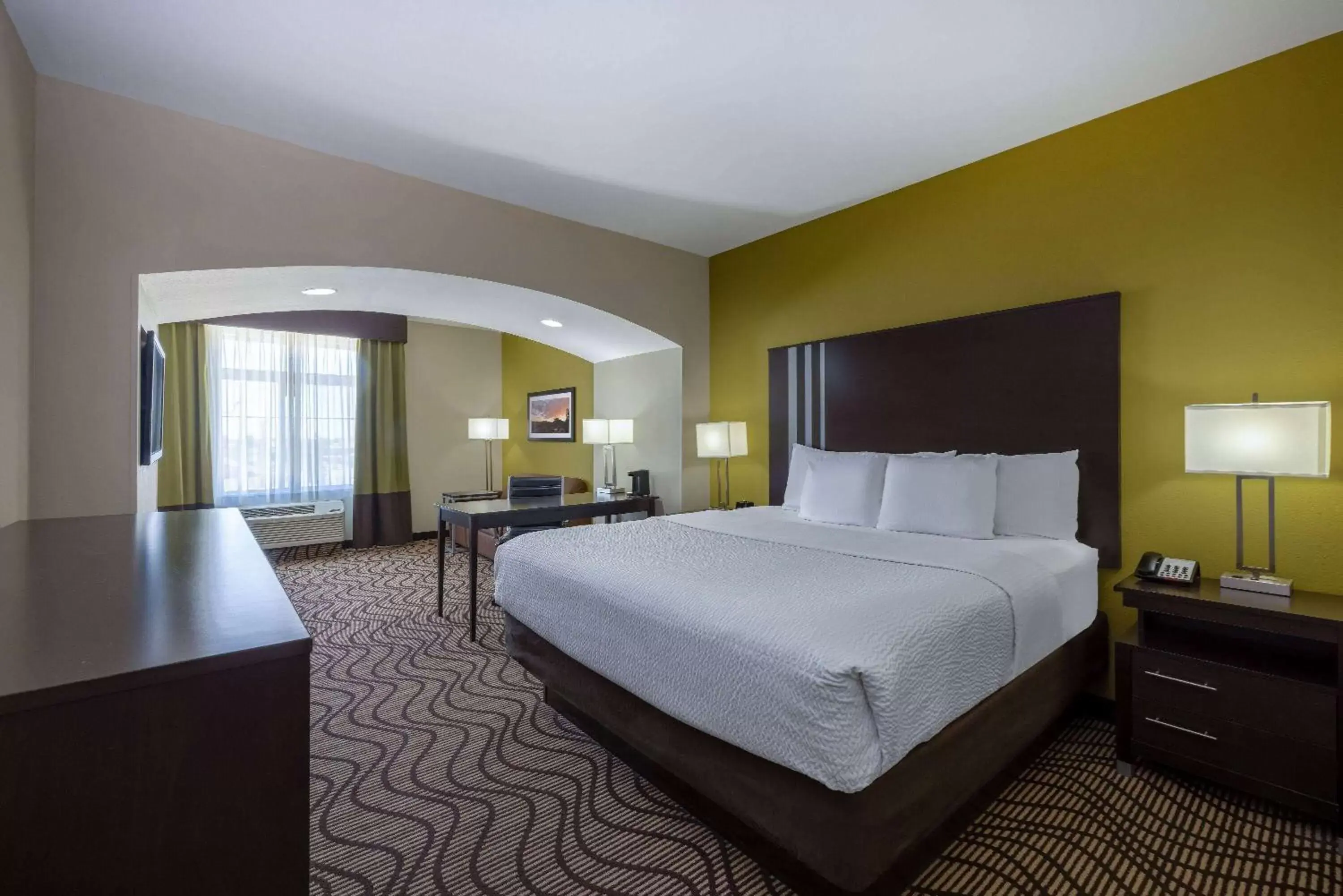 Executive King Room in La Quinta by Wyndham Artesia Executive King Room in La Quinta by Wyndham Artesia