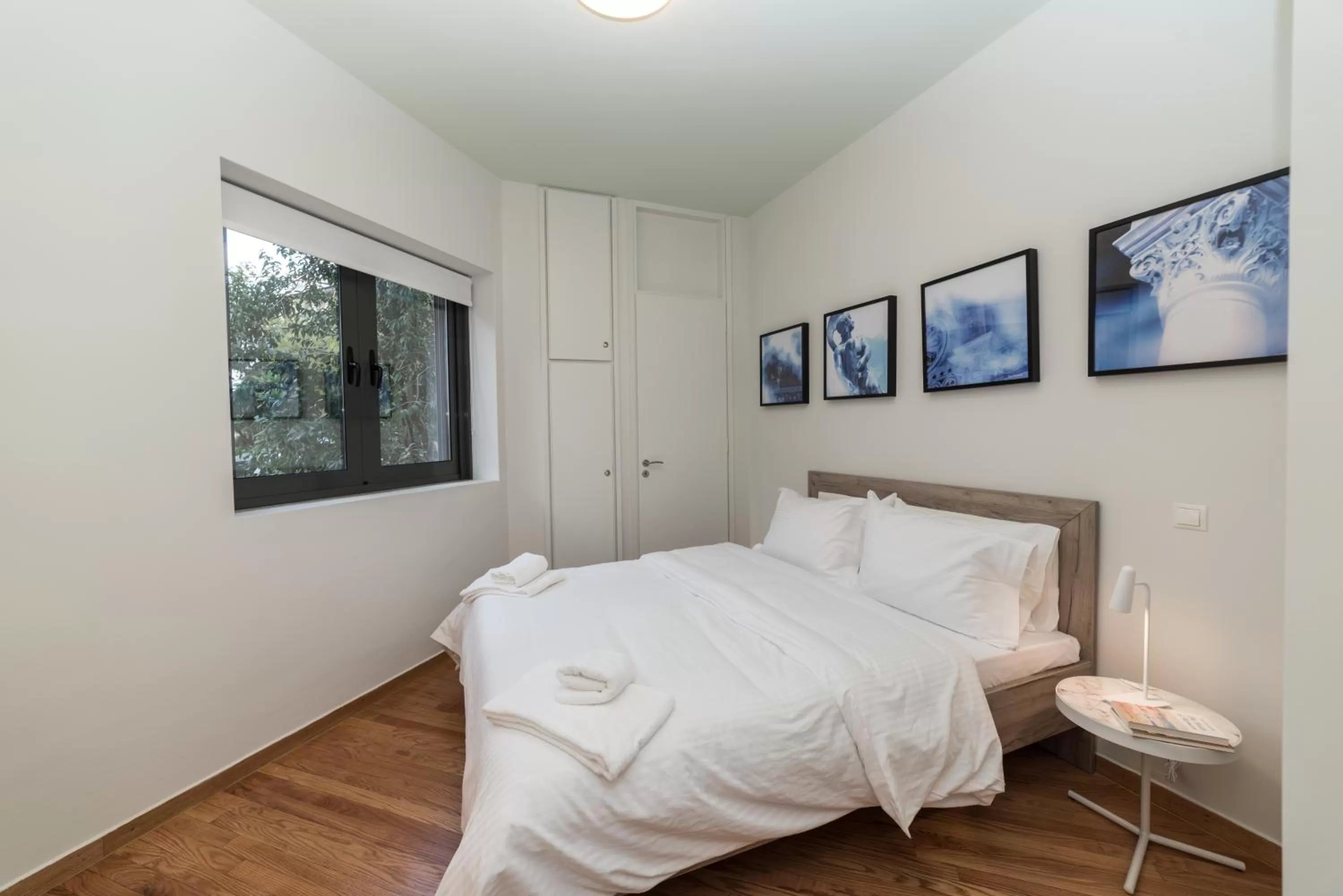 Bedroom, Bed in ZOIA The Hill by UPSTREET