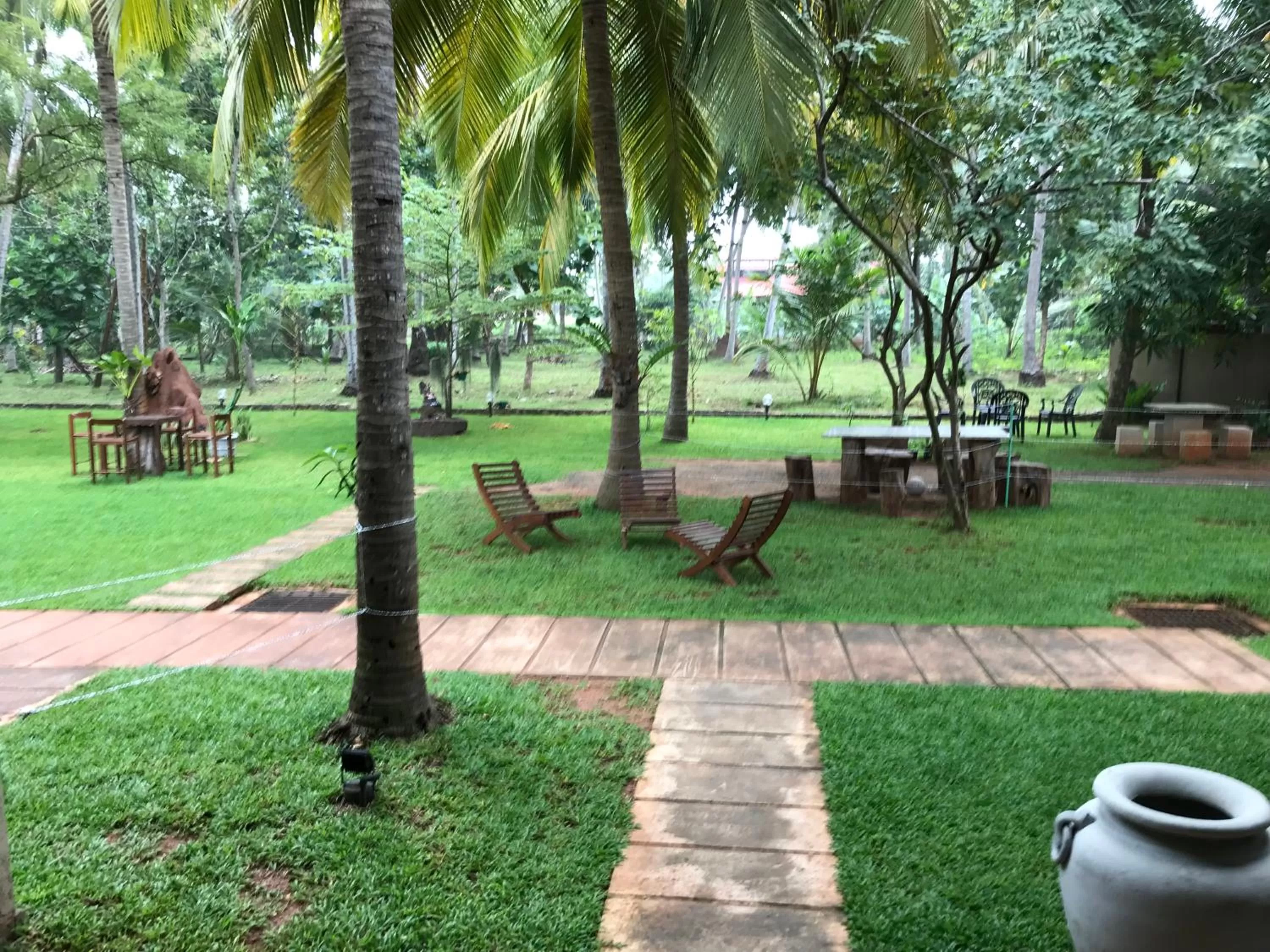 Swimming Pool in Hotel Heladiv