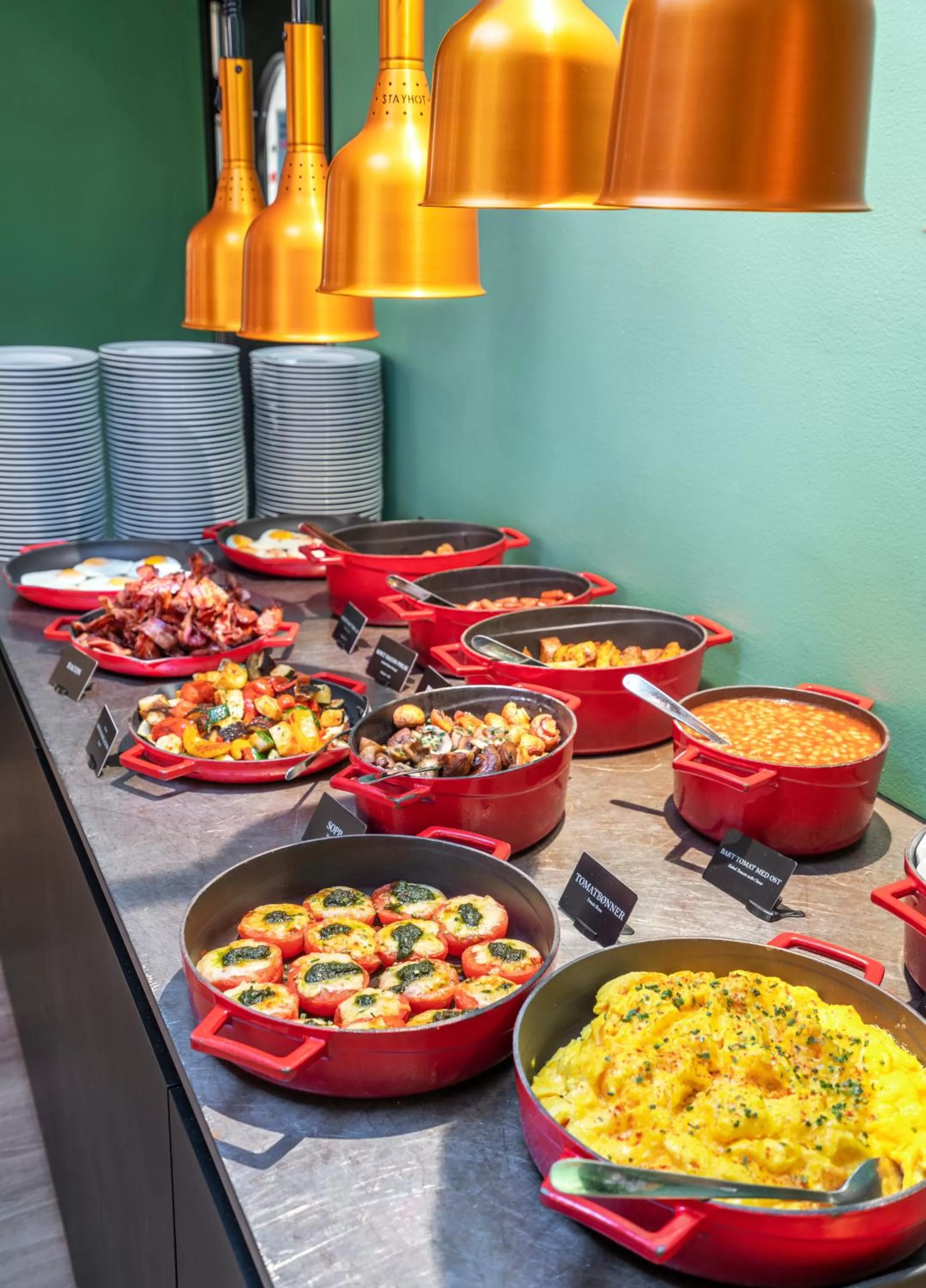 Breakfast in Thon Hotel Astoria