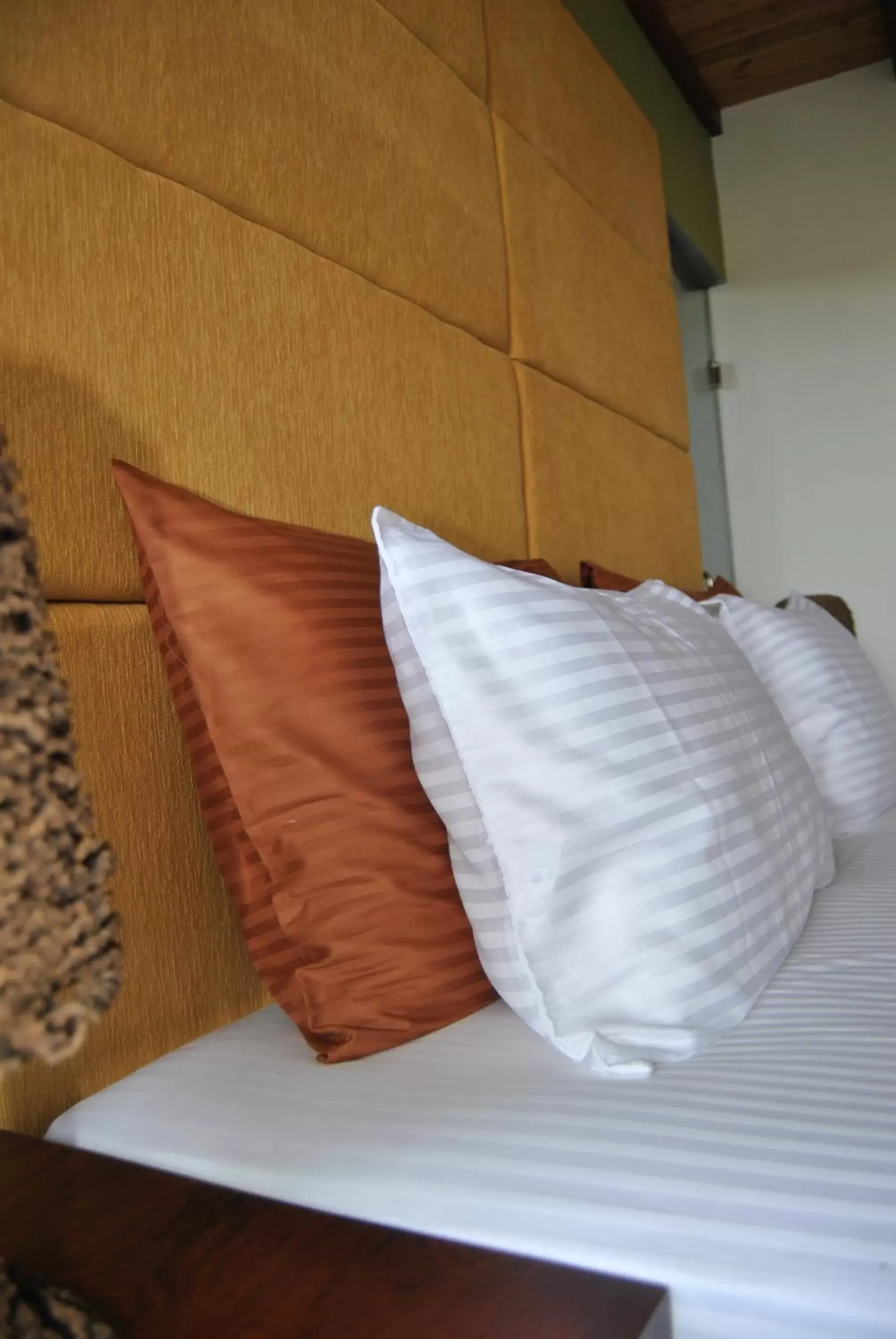 King Room in The Canoe King Room in The Canoe