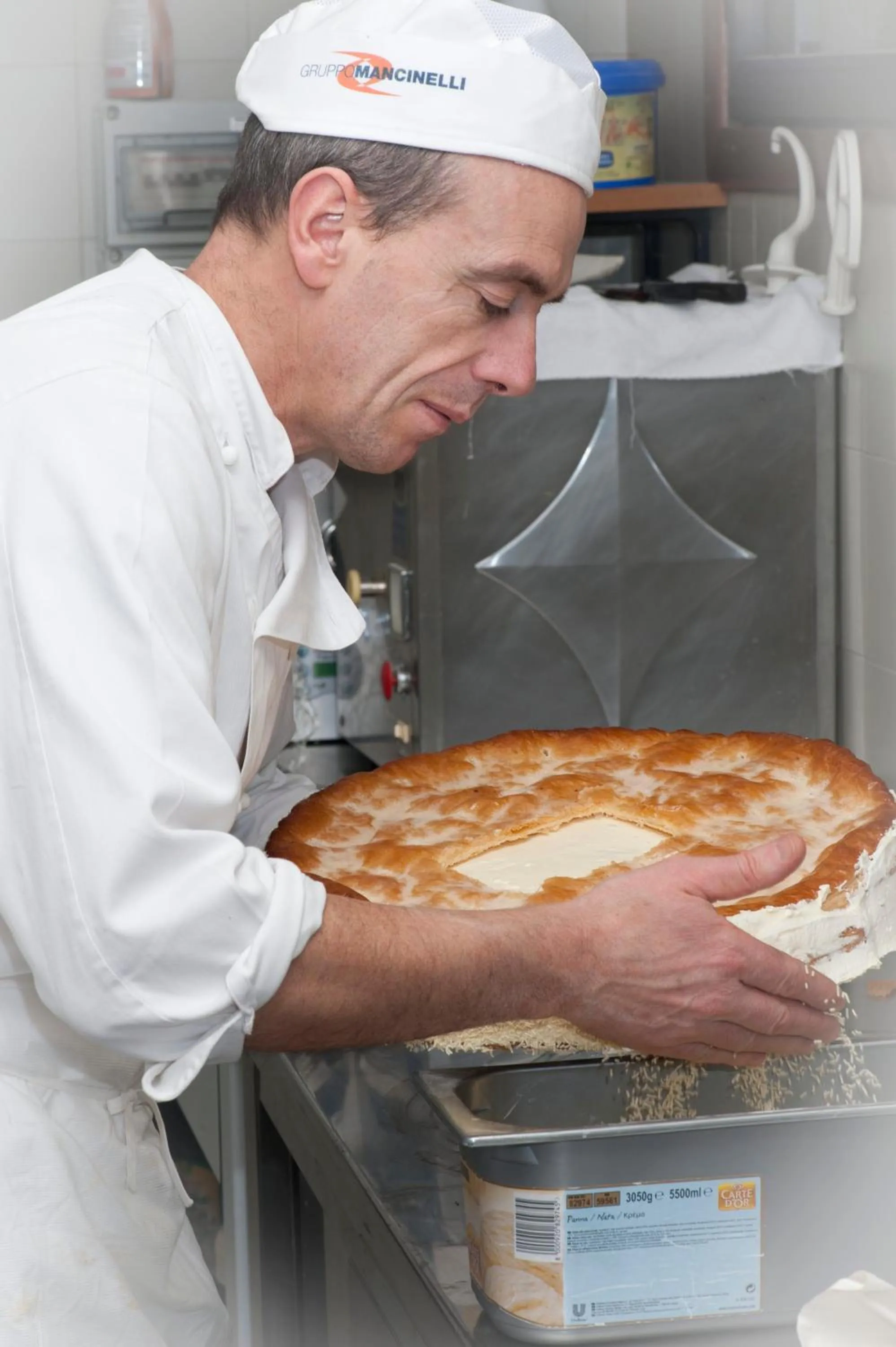 People in Hotel Mirella